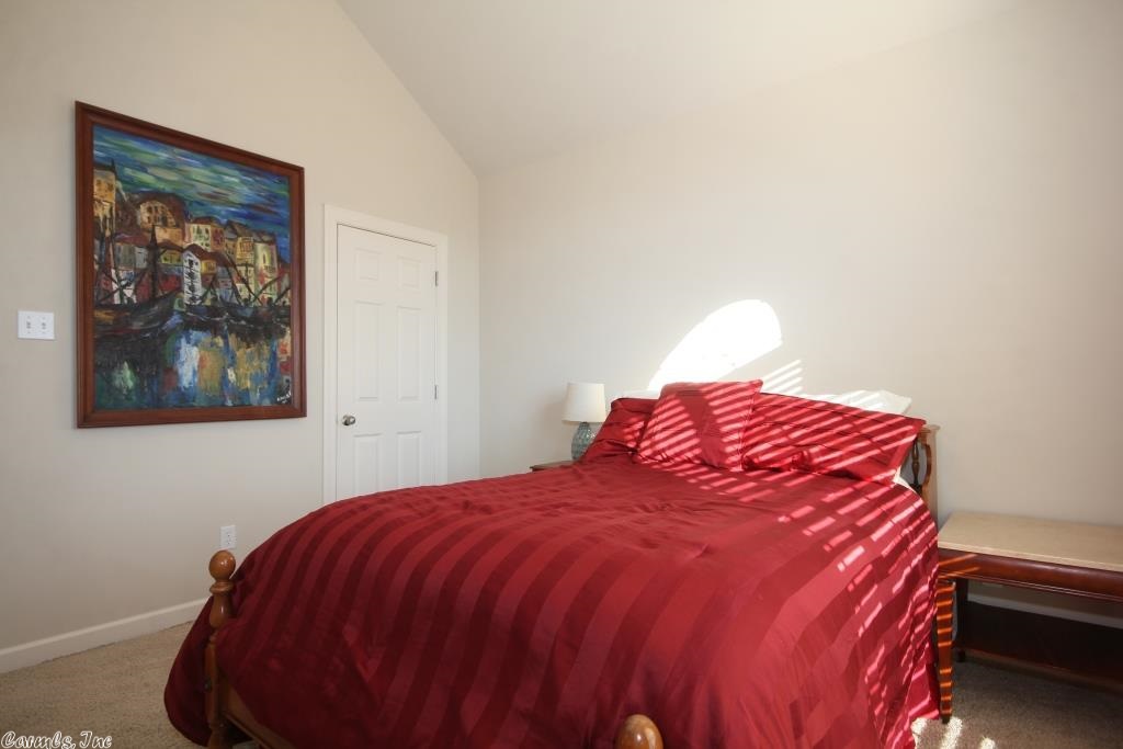 COUNTRY CLUB OF ARK THE - Residential