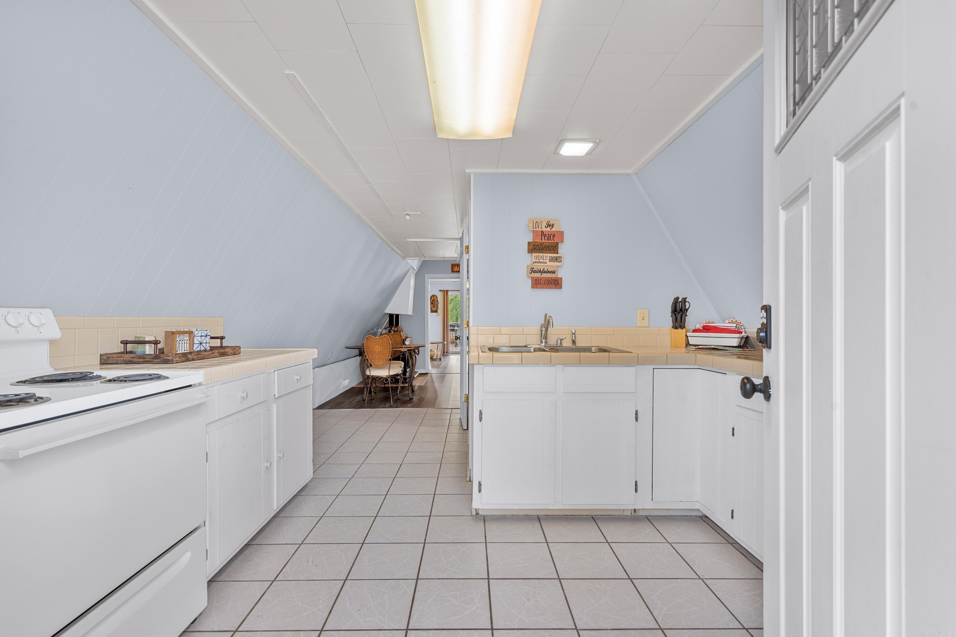 CORYS GLAZIER PEAU - Residential