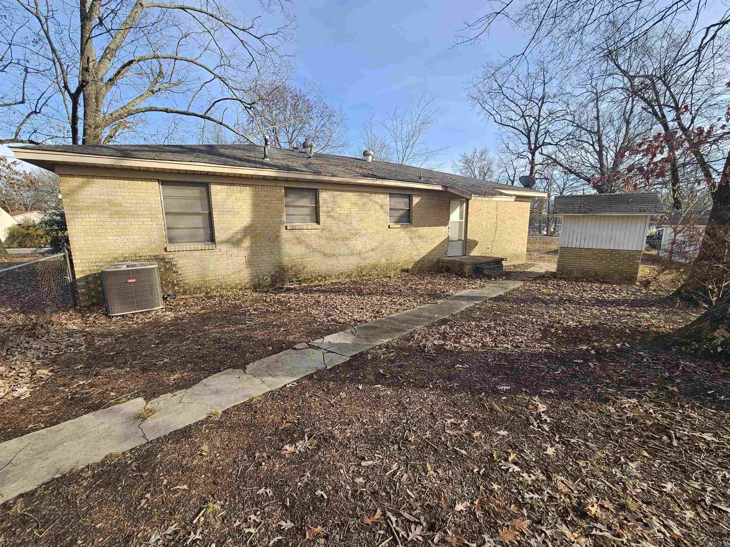 3N-10-29 - Residential Lease