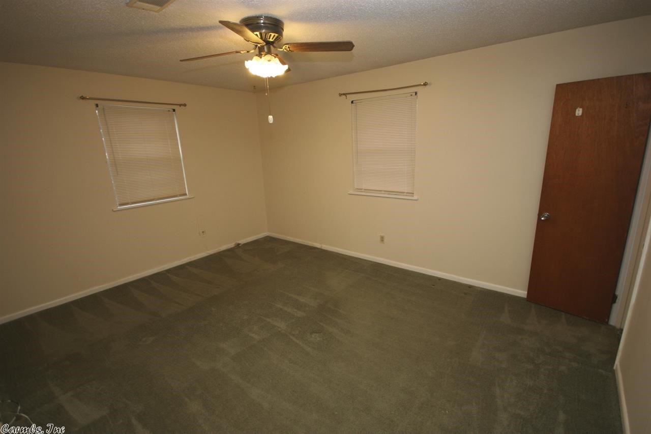 Gravel Ridge - Residential