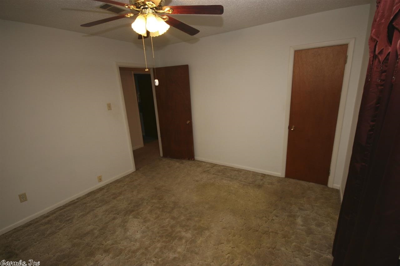 Gravel Ridge - Residential