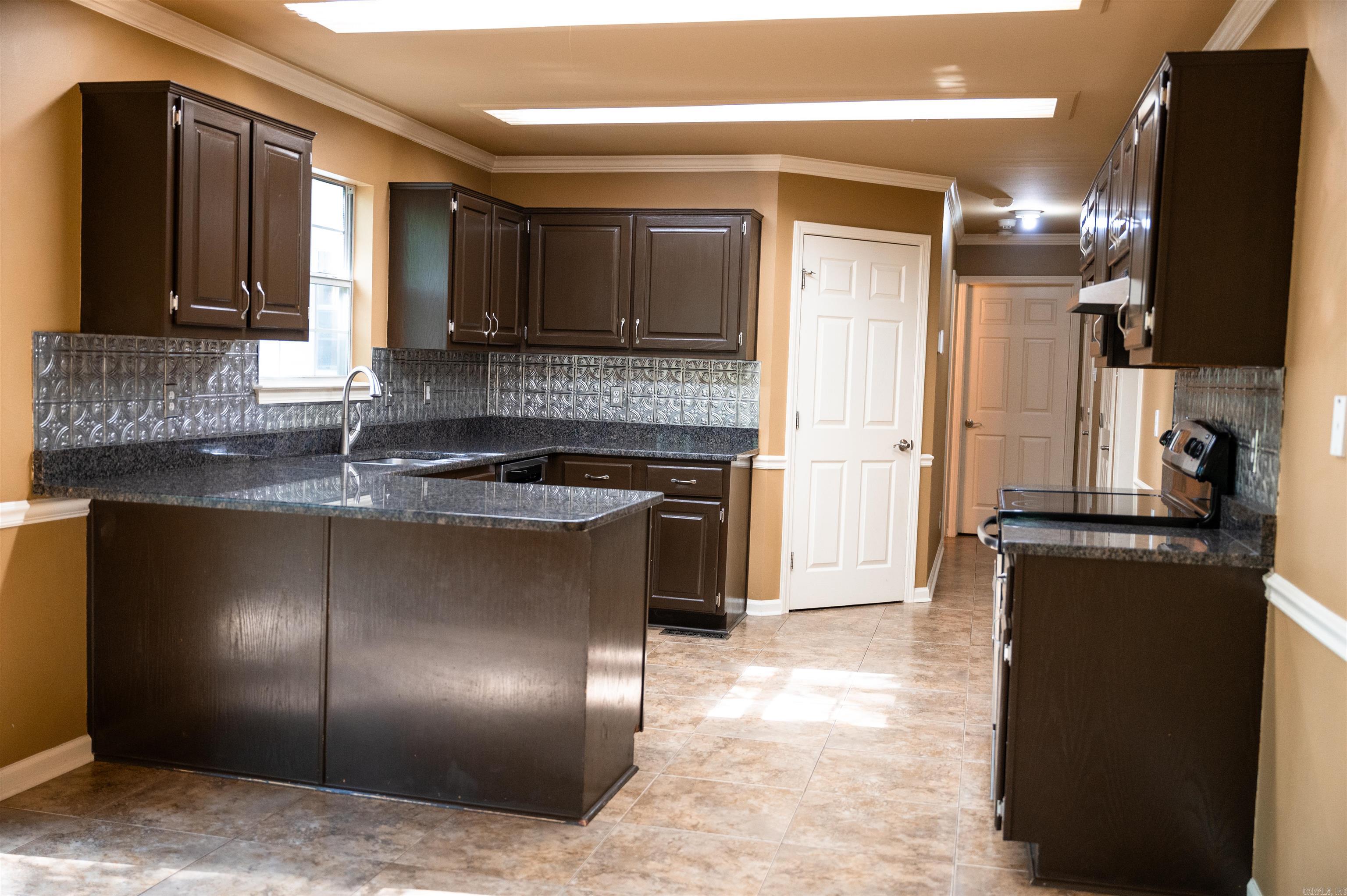 SANDPIPER WEST - Residential