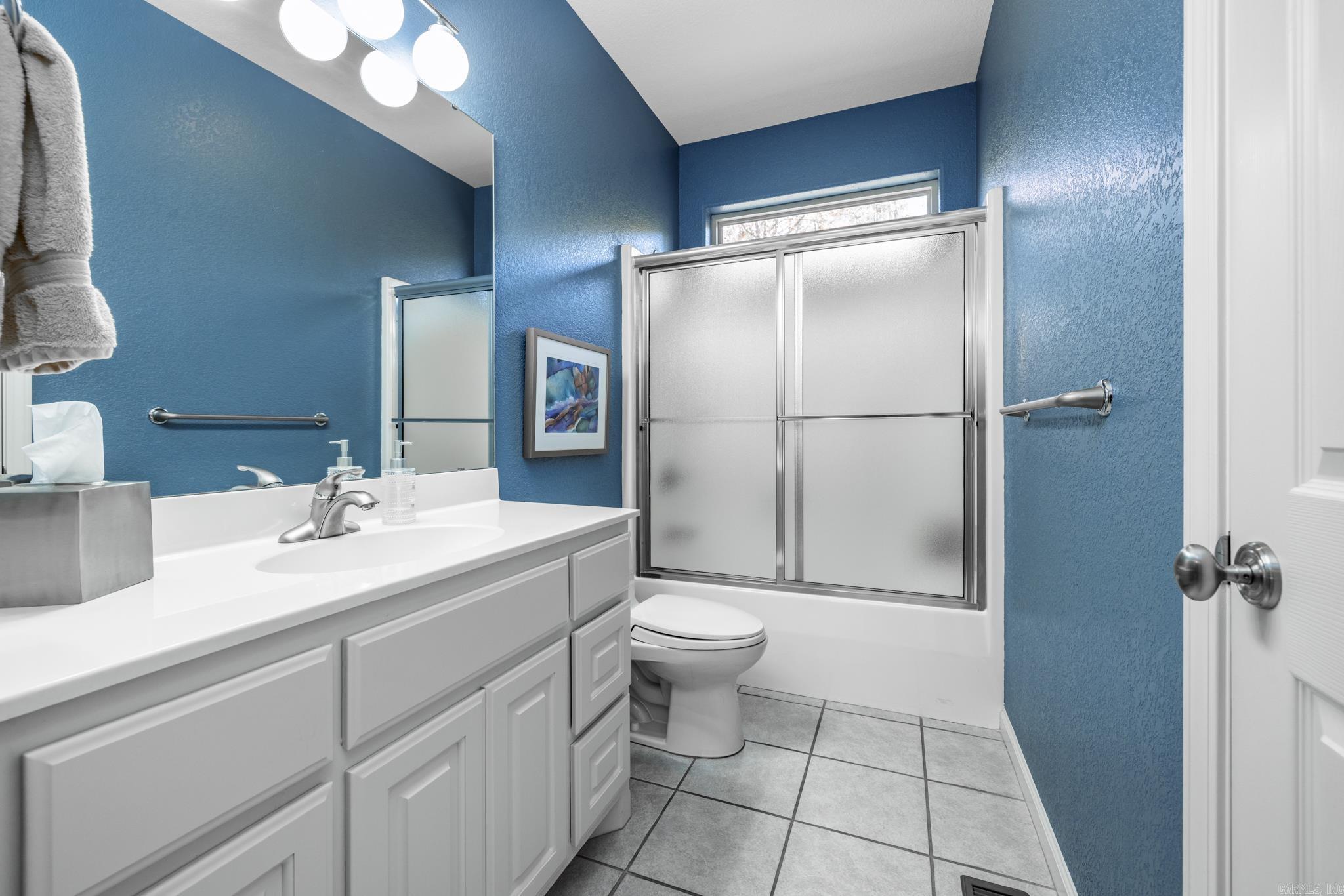 ALTA VISTA - Residential