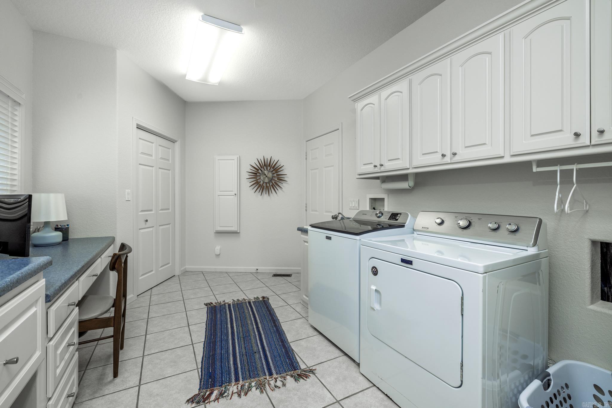 ALTA VISTA - Residential