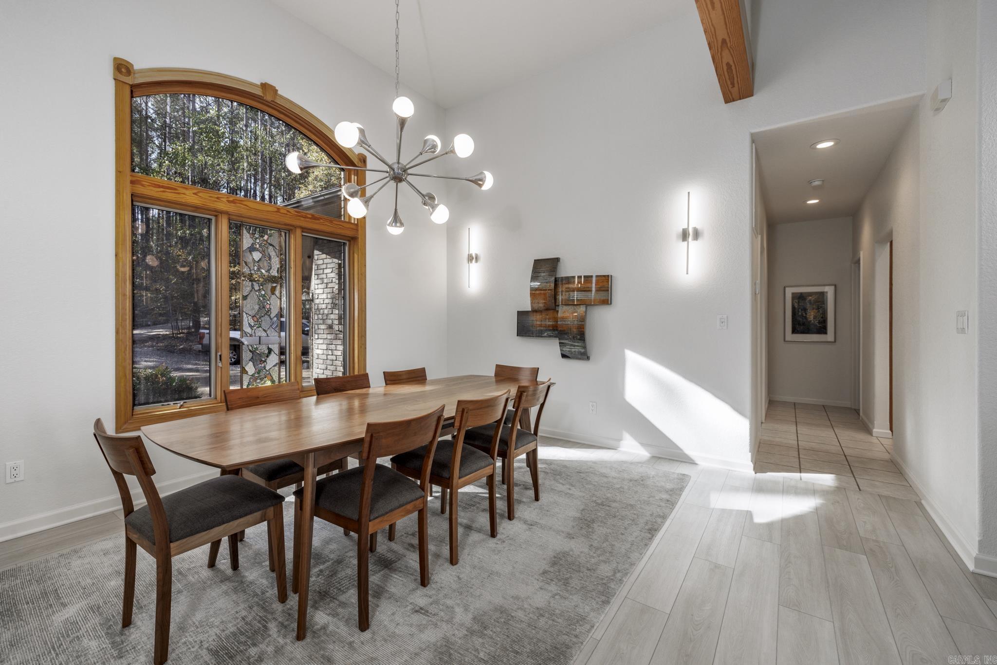 ALTA VISTA - Residential