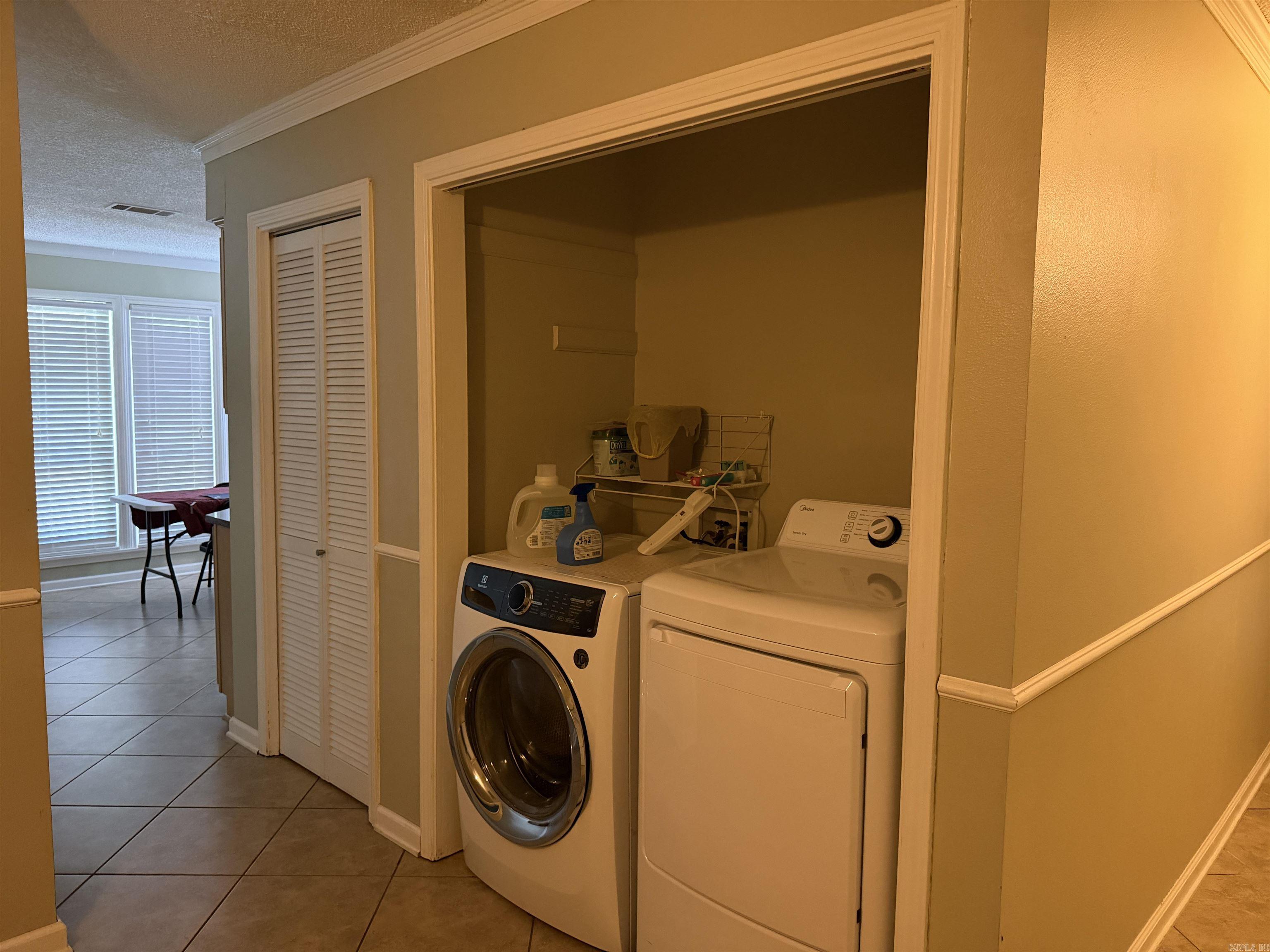 WINDSOR PLACE - Residential