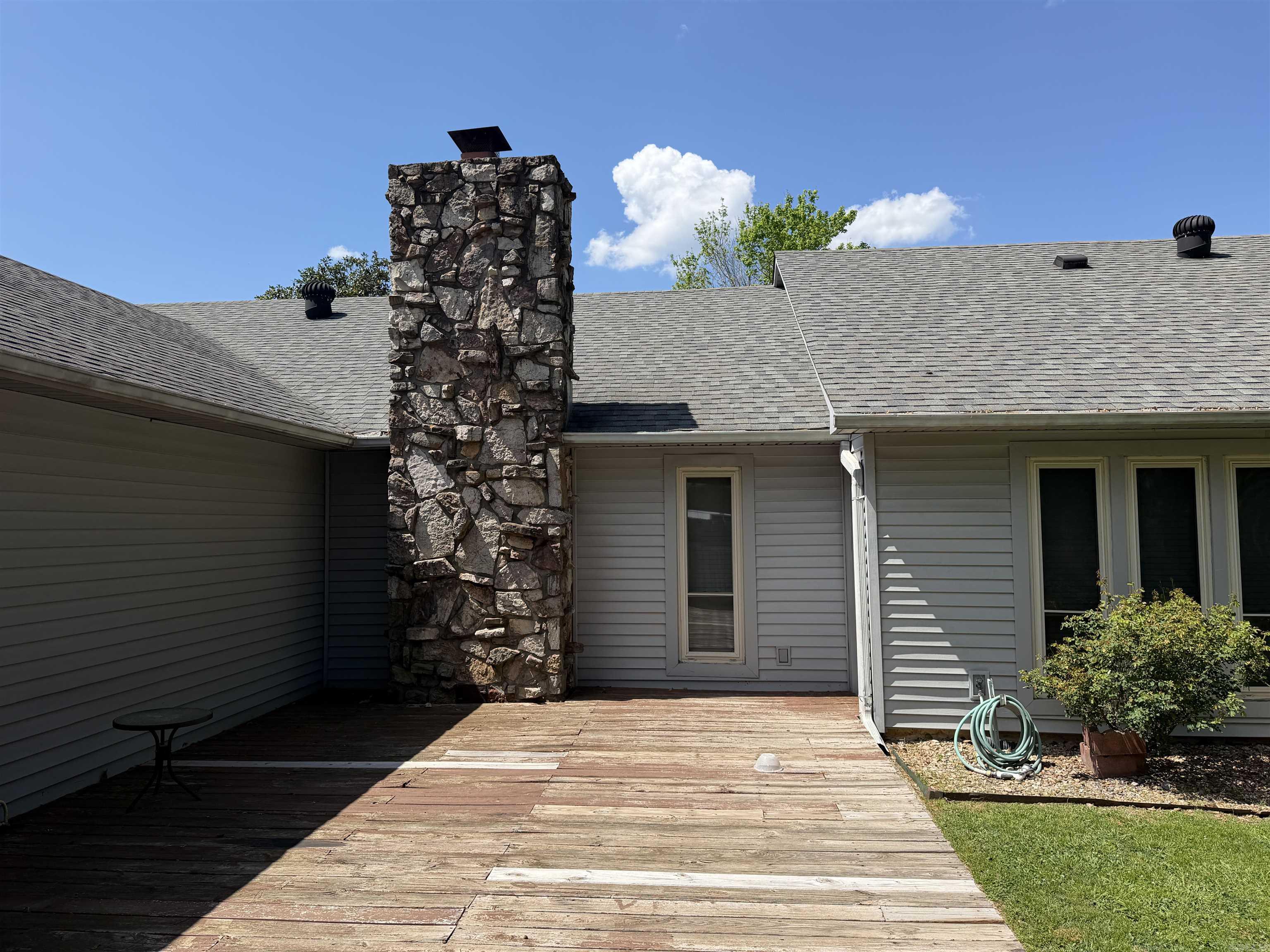 WINDSOR PLACE - Residential