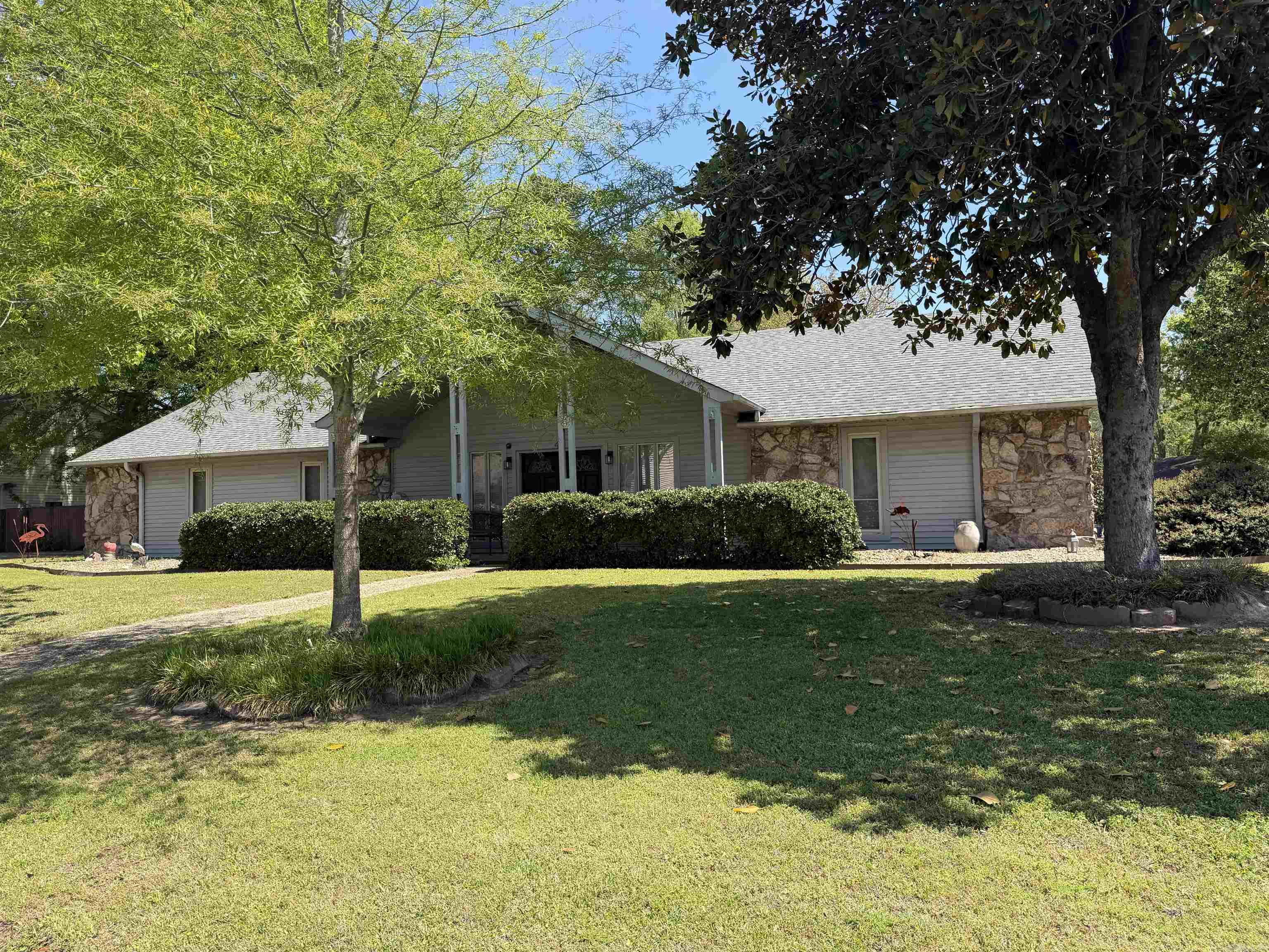 WINDSOR PLACE - Residential