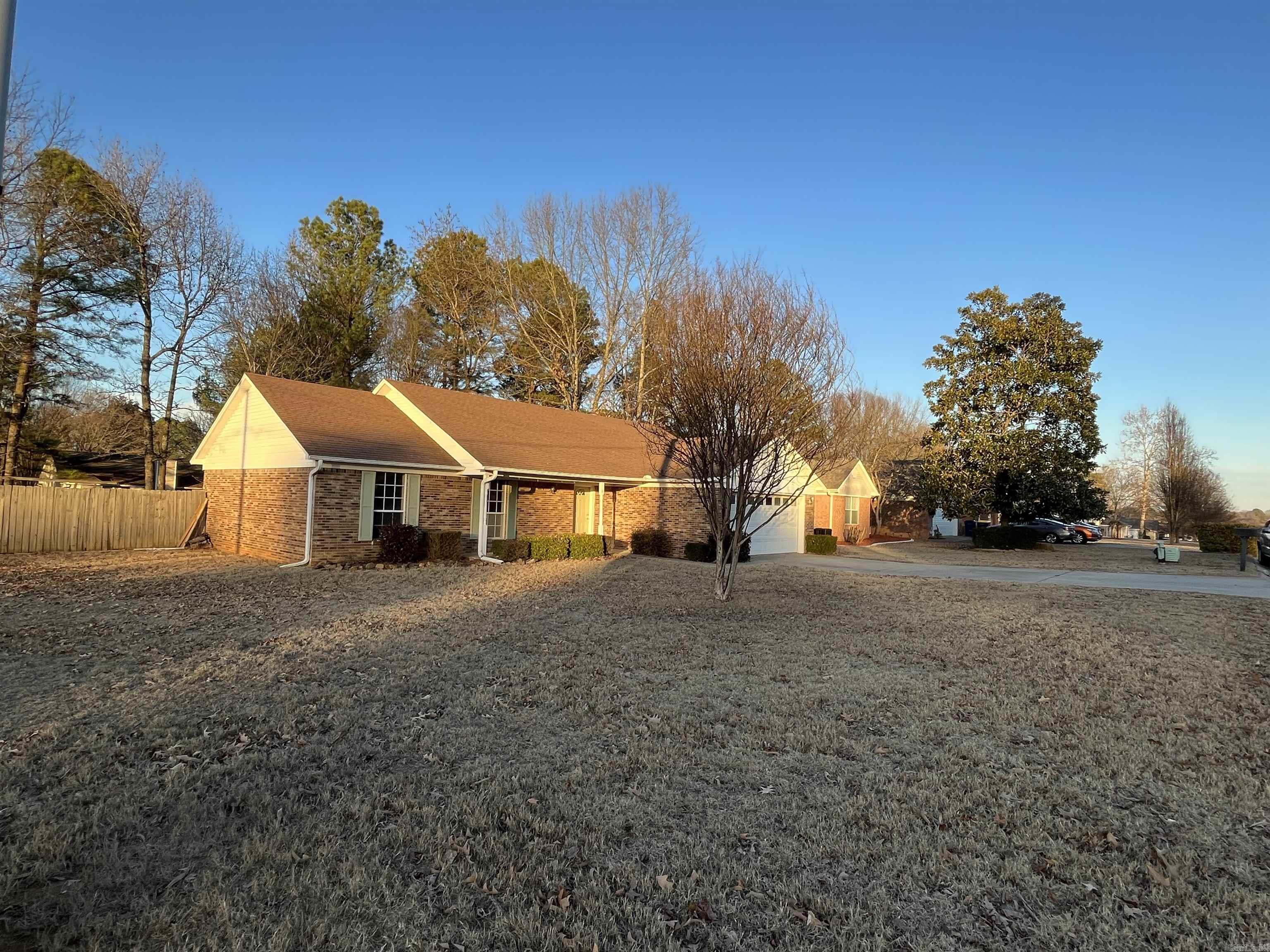 Robinwood - Residential Lease