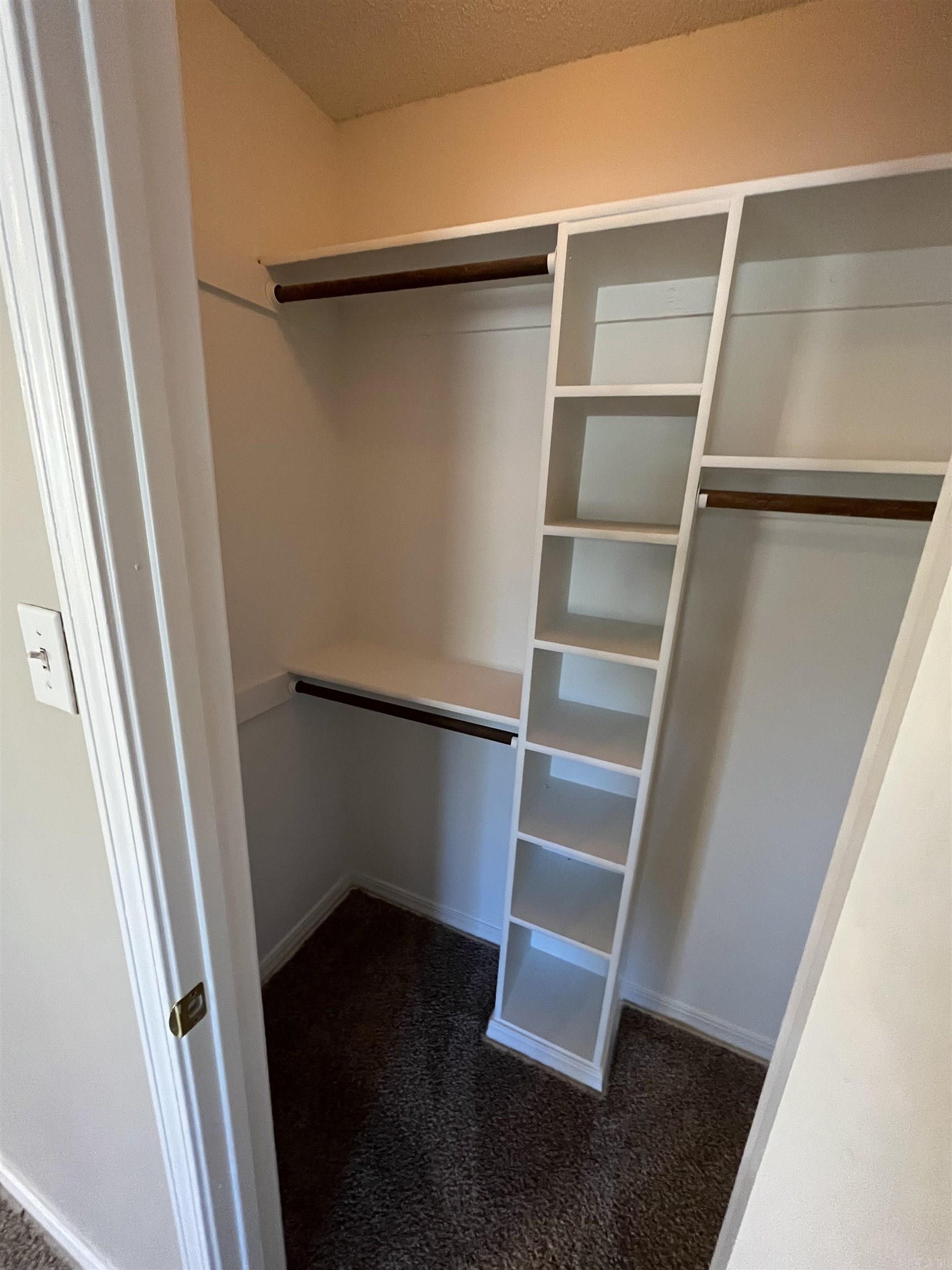 Robinwood - Residential Lease