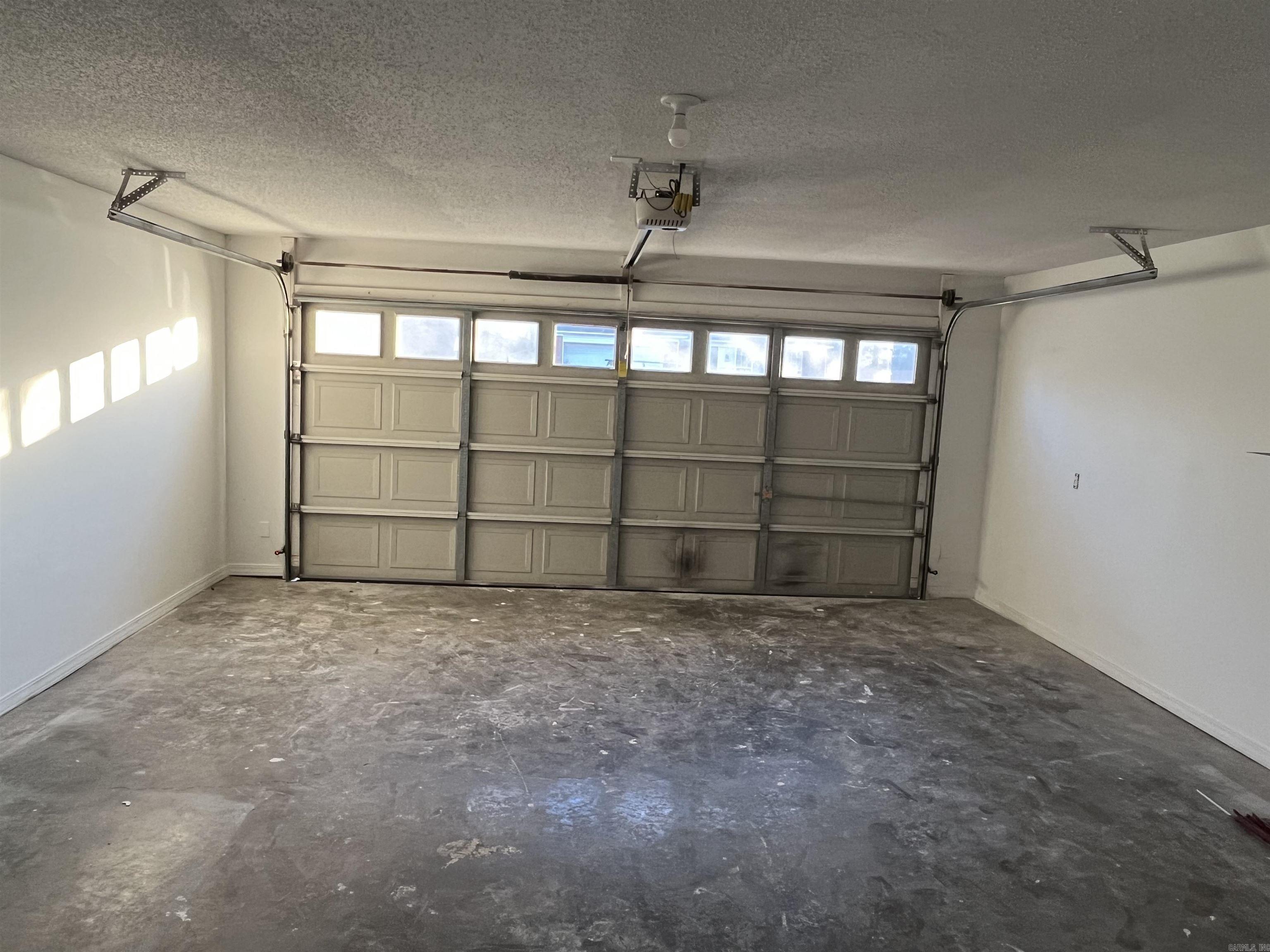 Robinwood - Residential Lease