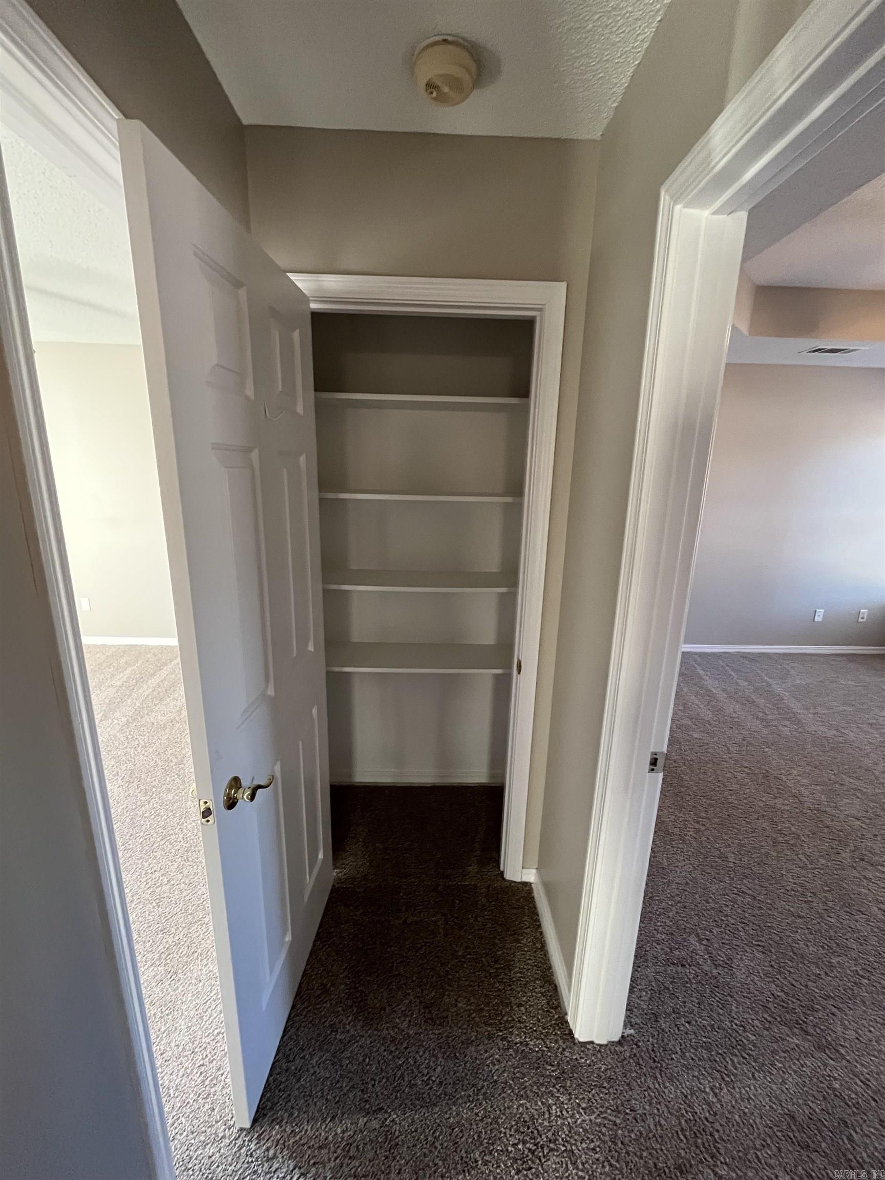 Robinwood - Residential Lease