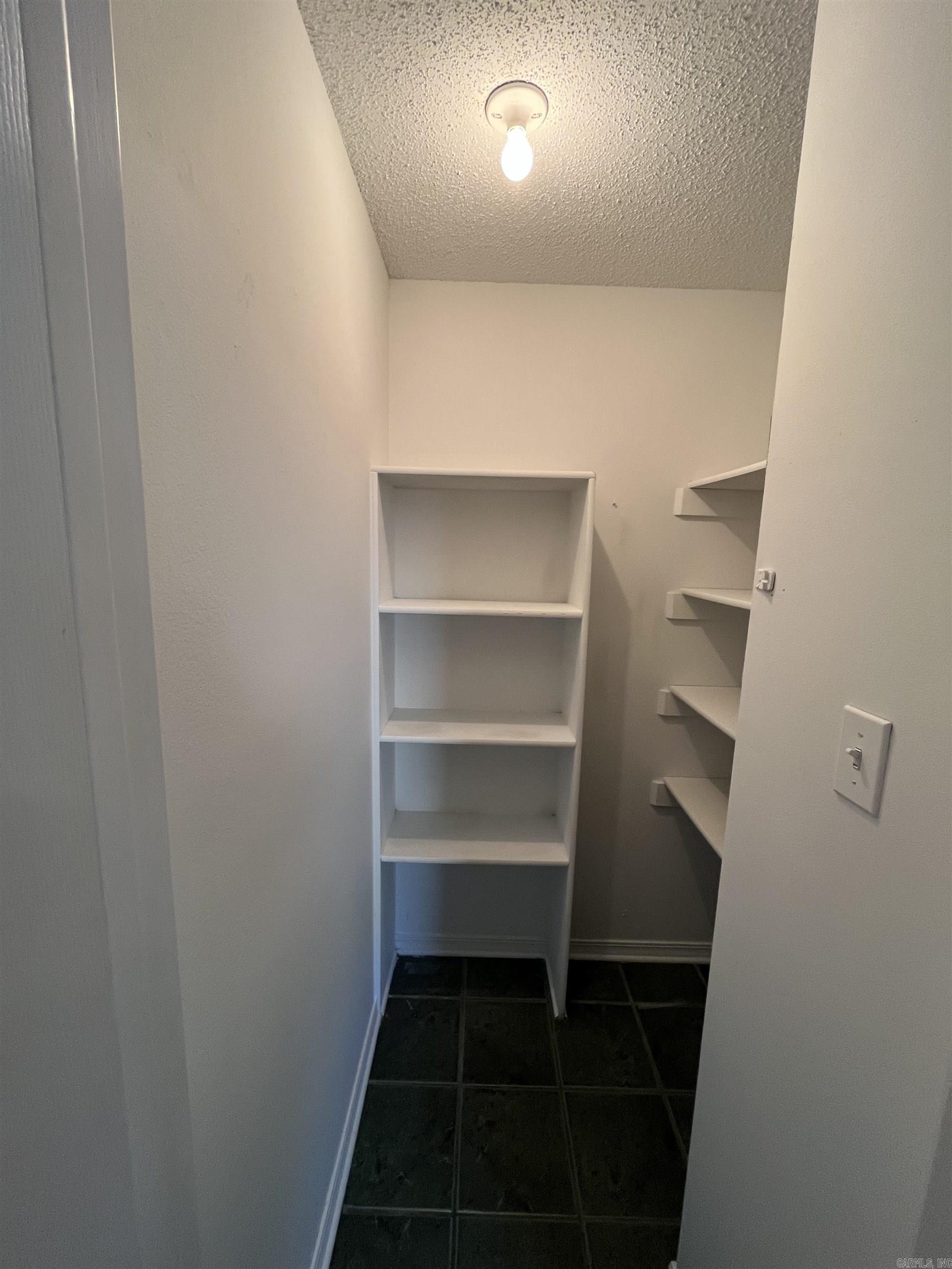 Robinwood - Residential Lease