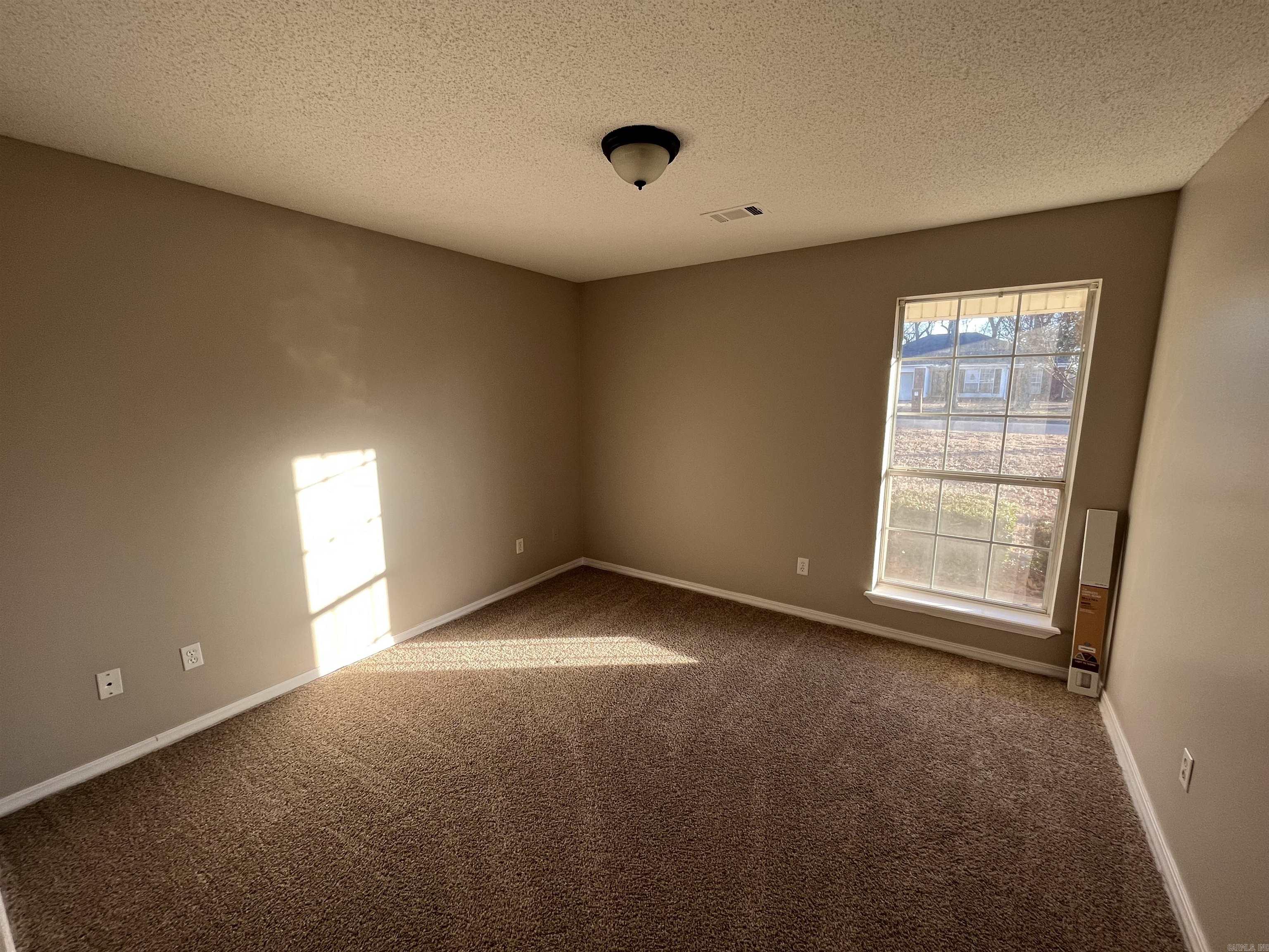 Robinwood - Residential Lease