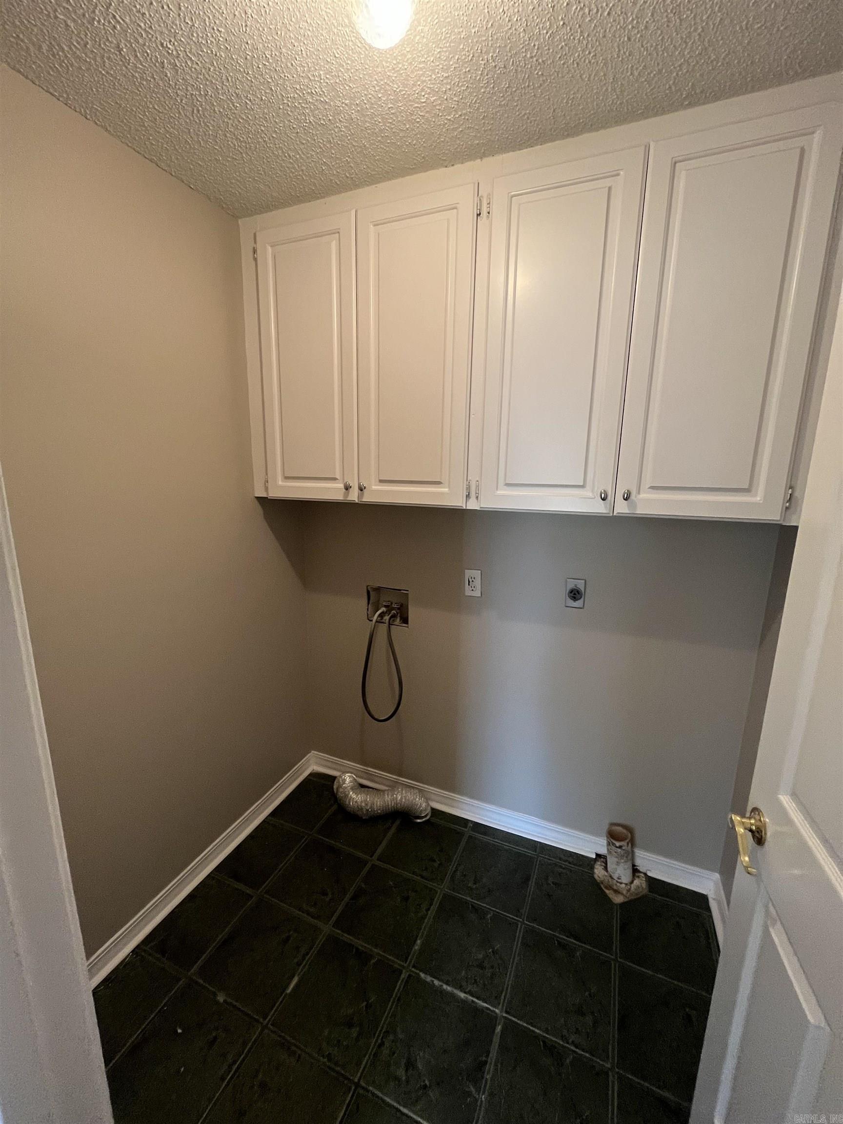 Robinwood - Residential Lease