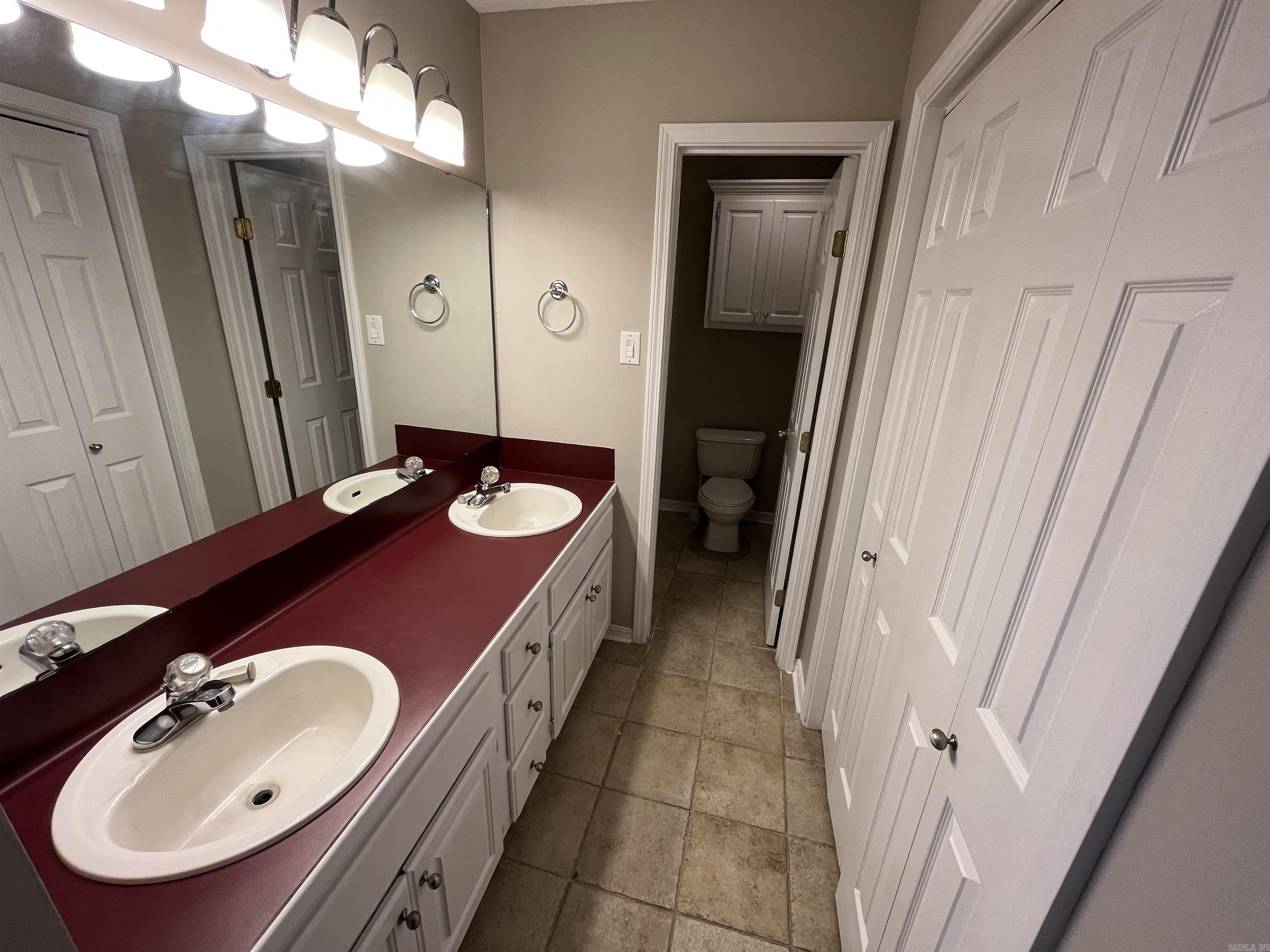 Robinwood - Residential Lease