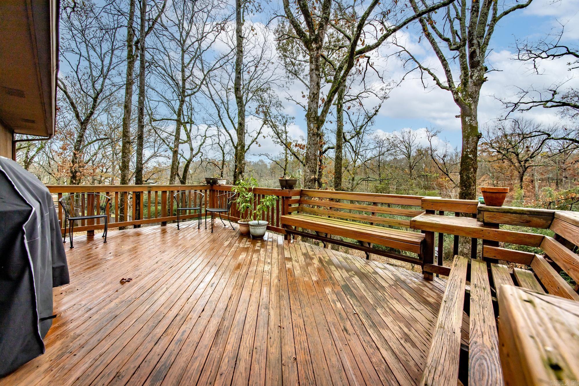 INDIAN HILLS - Residential