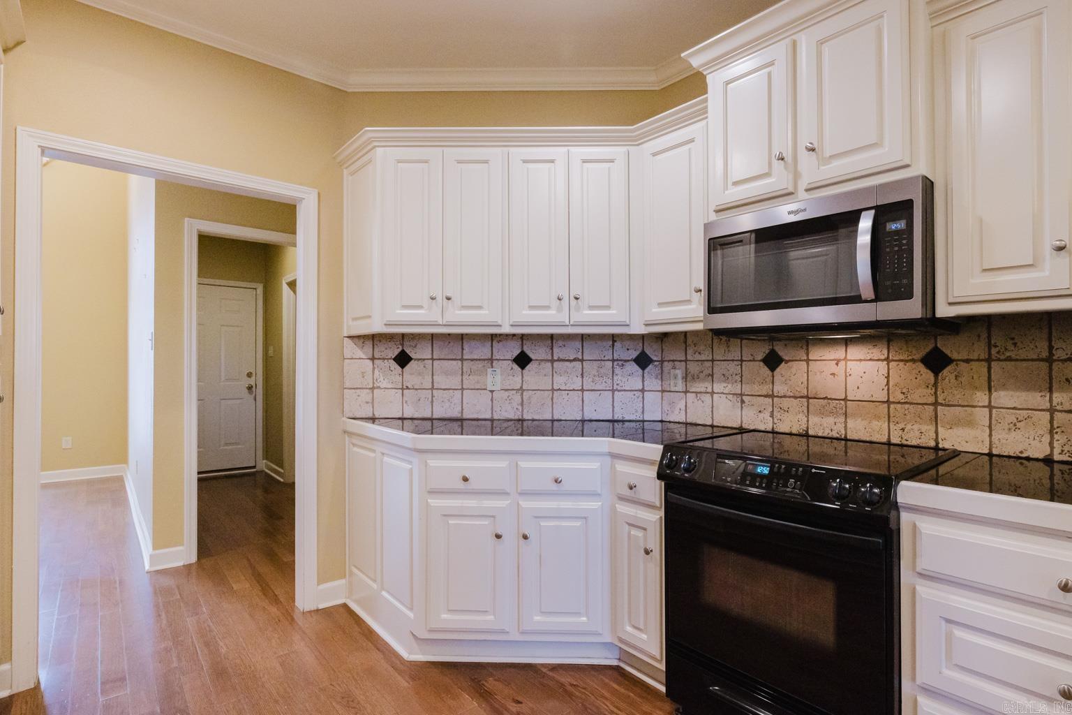 THE VILLAGES OF WELLINGTON - Residential