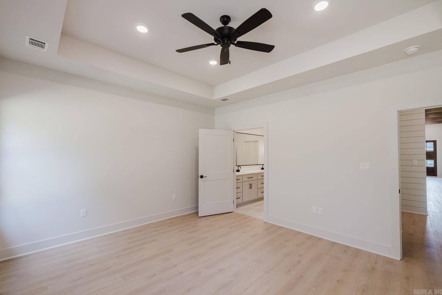 MIDTOWN BRYANT - Residential