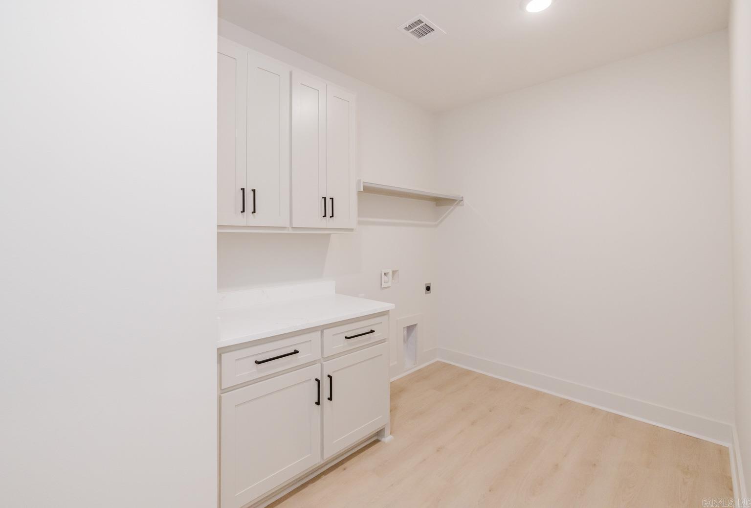 MIDTOWN BRYANT - Residential