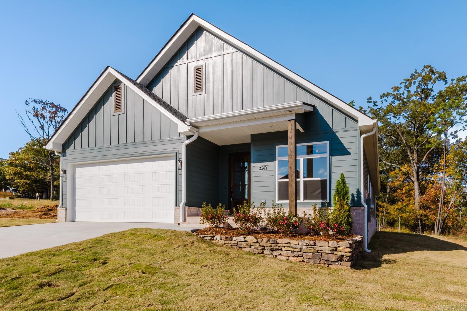 MIDTOWN BRYANT - Residential