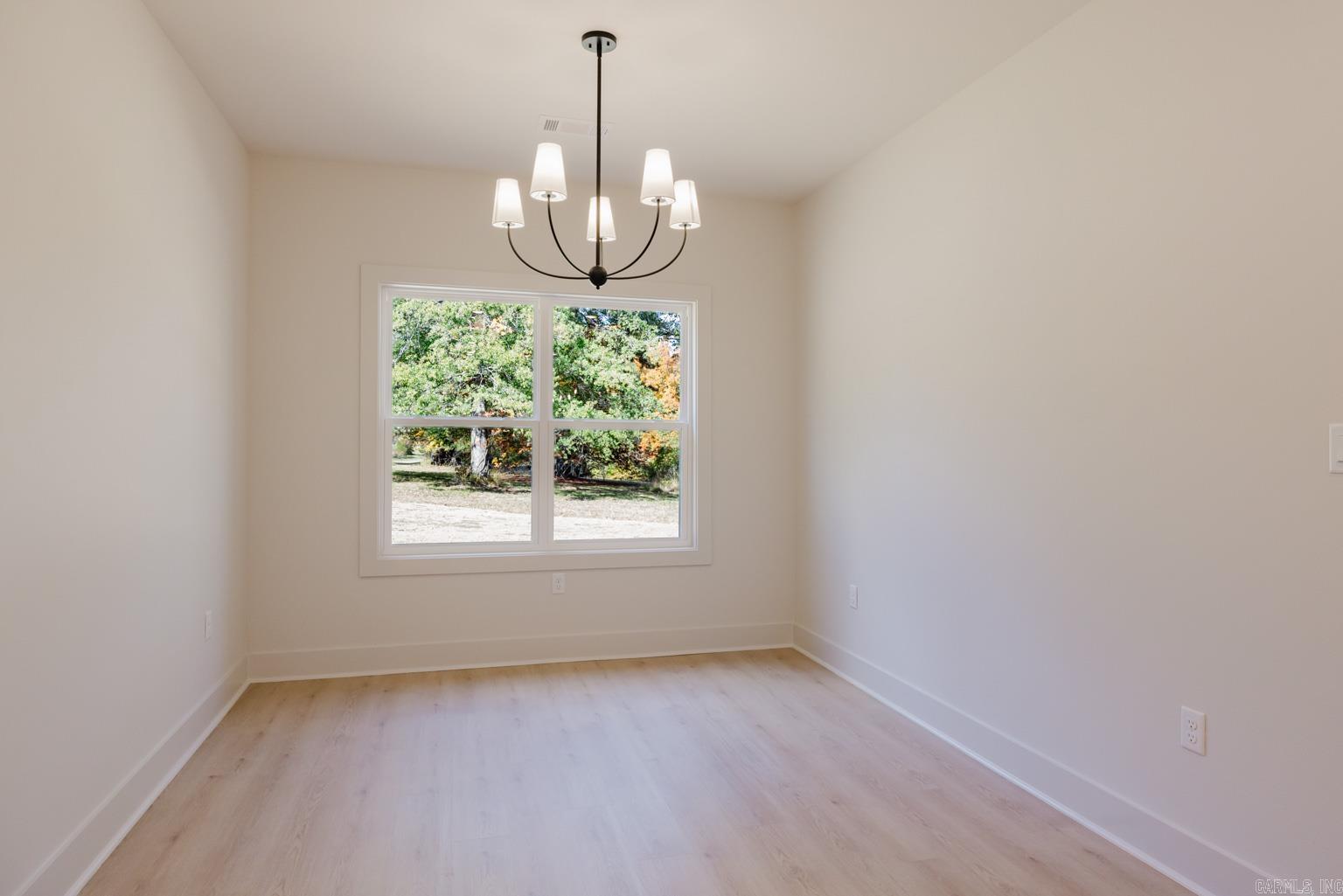 MIDTOWN BRYANT - Residential