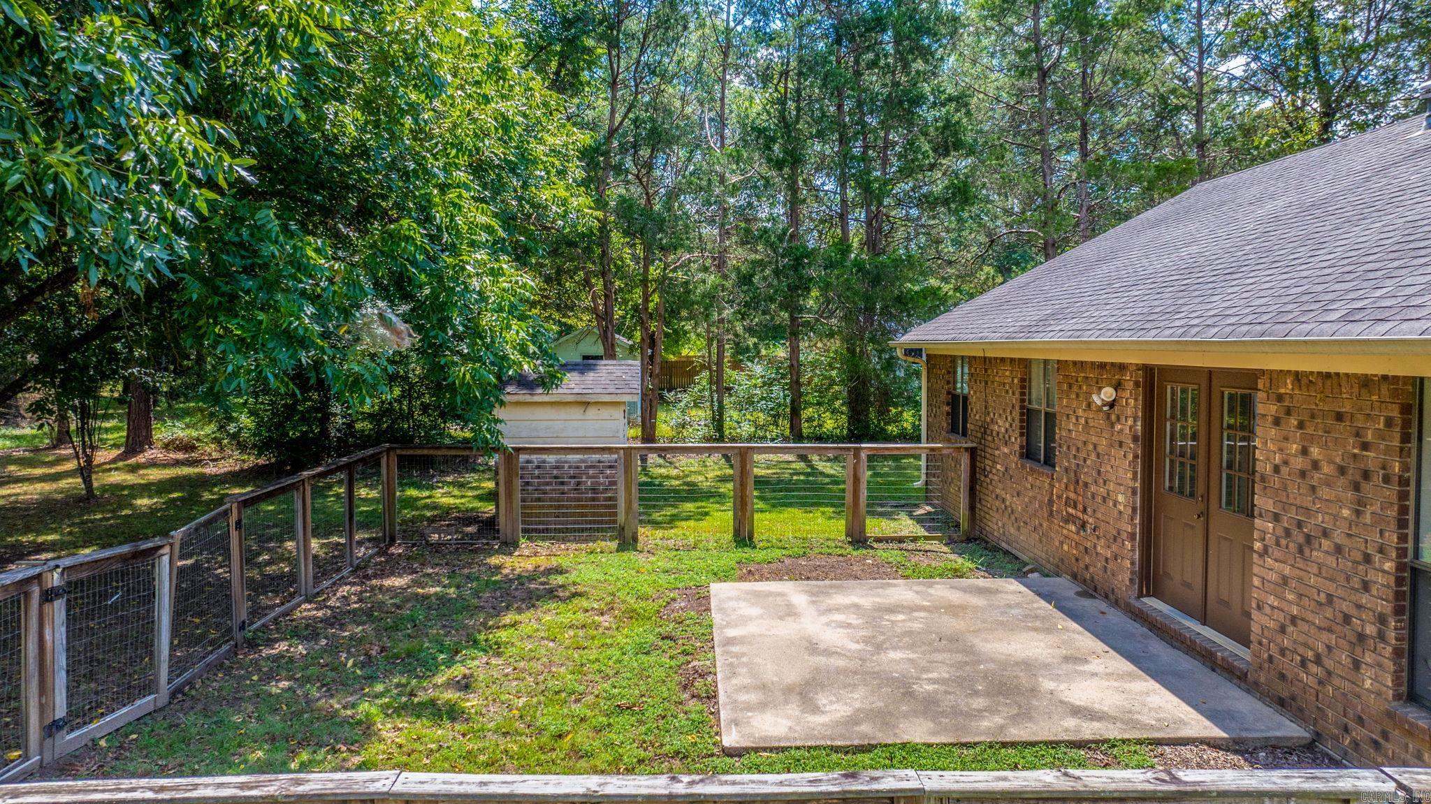 GOLDEN MEADOW - Residential