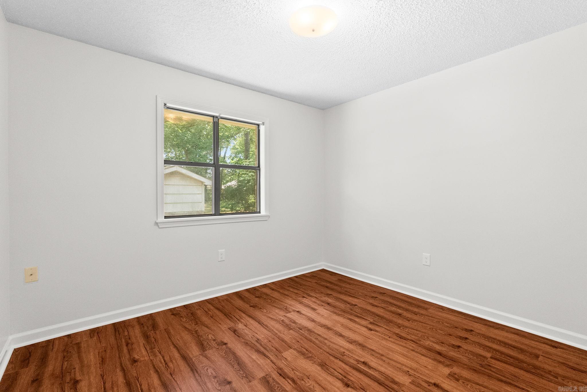 GOLDEN MEADOW - Residential