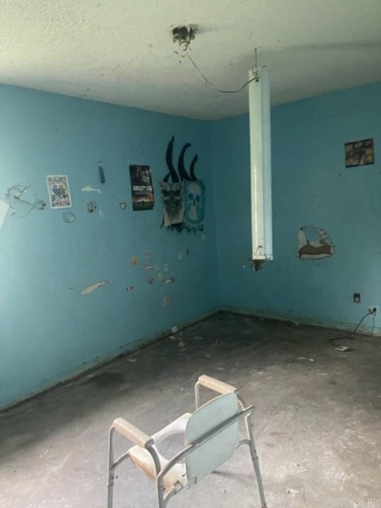 NORTHRIDGE SUBD - Residential