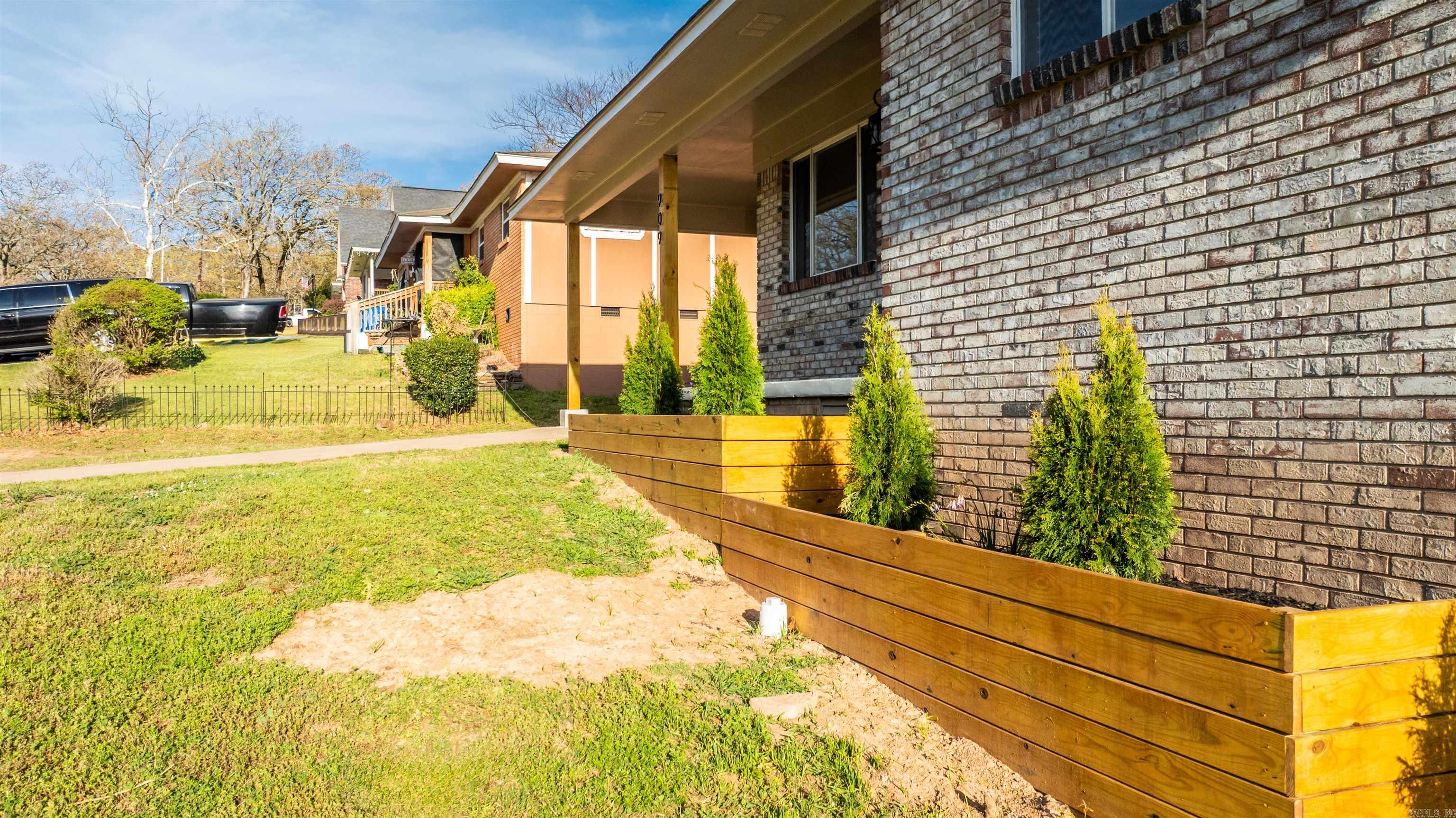 Nelridge - Residential