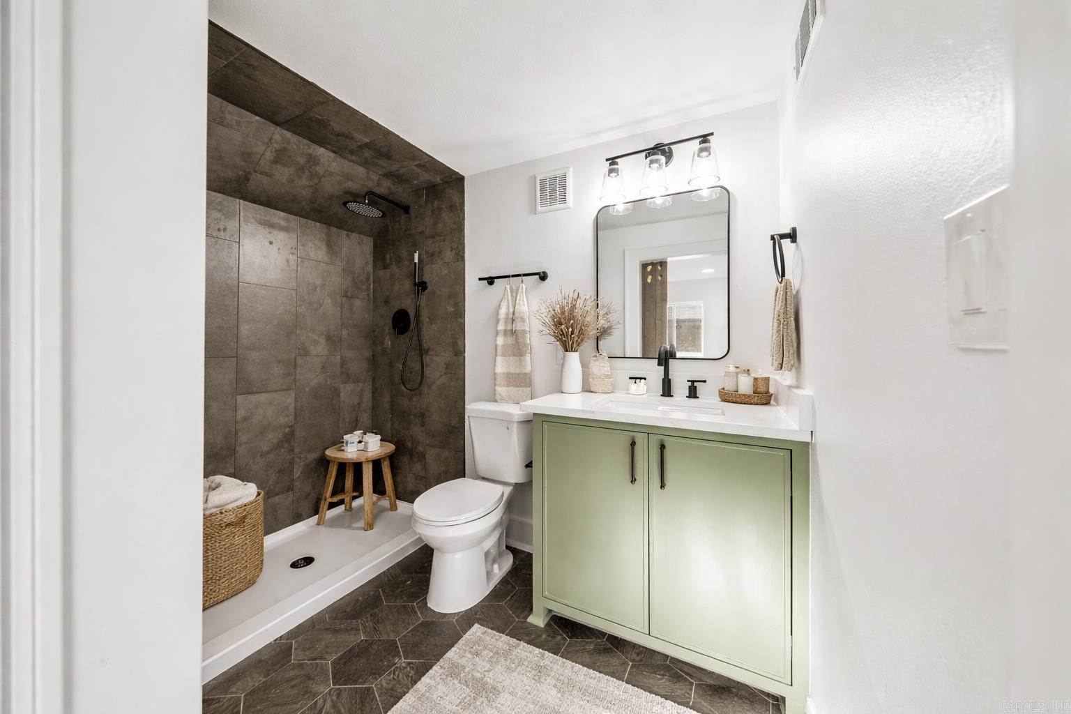 Nelridge - Residential