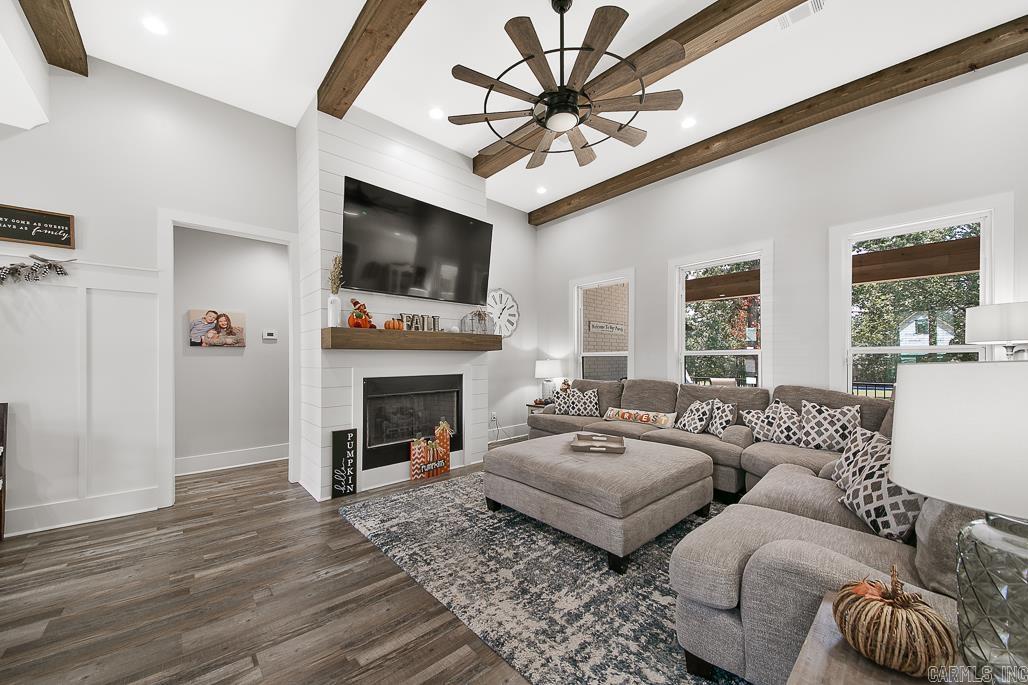 GREYSTONE - Residential