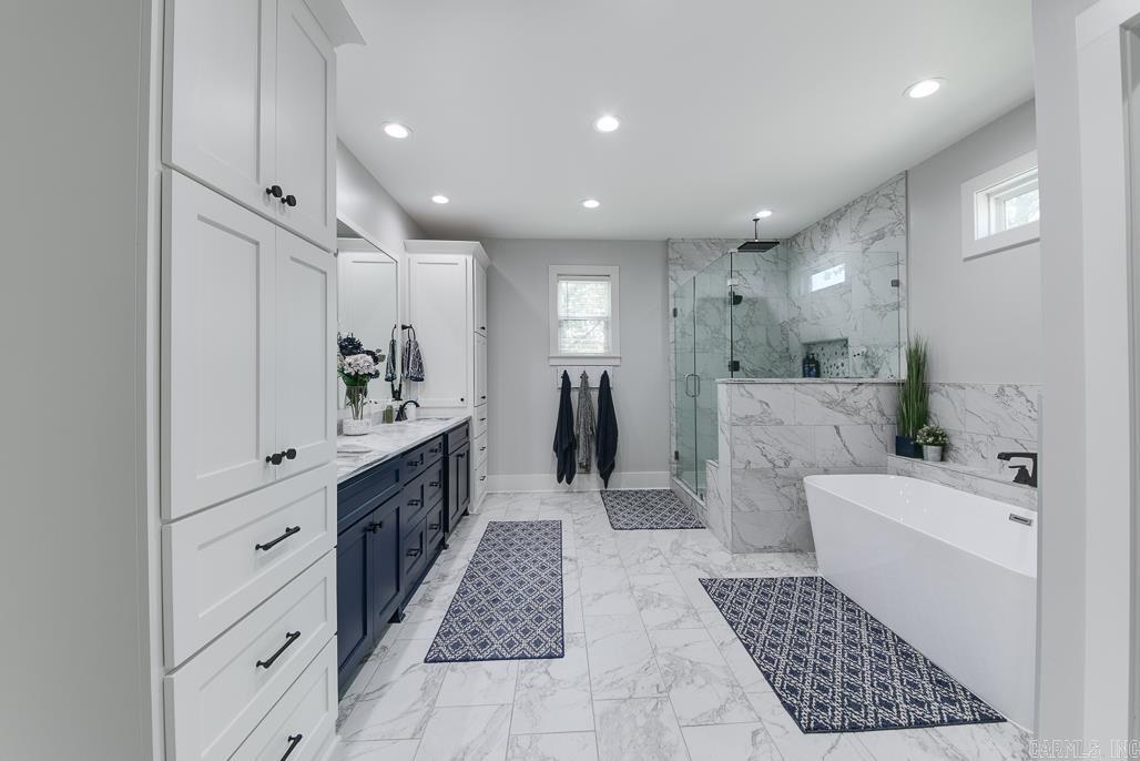 GREYSTONE - Residential