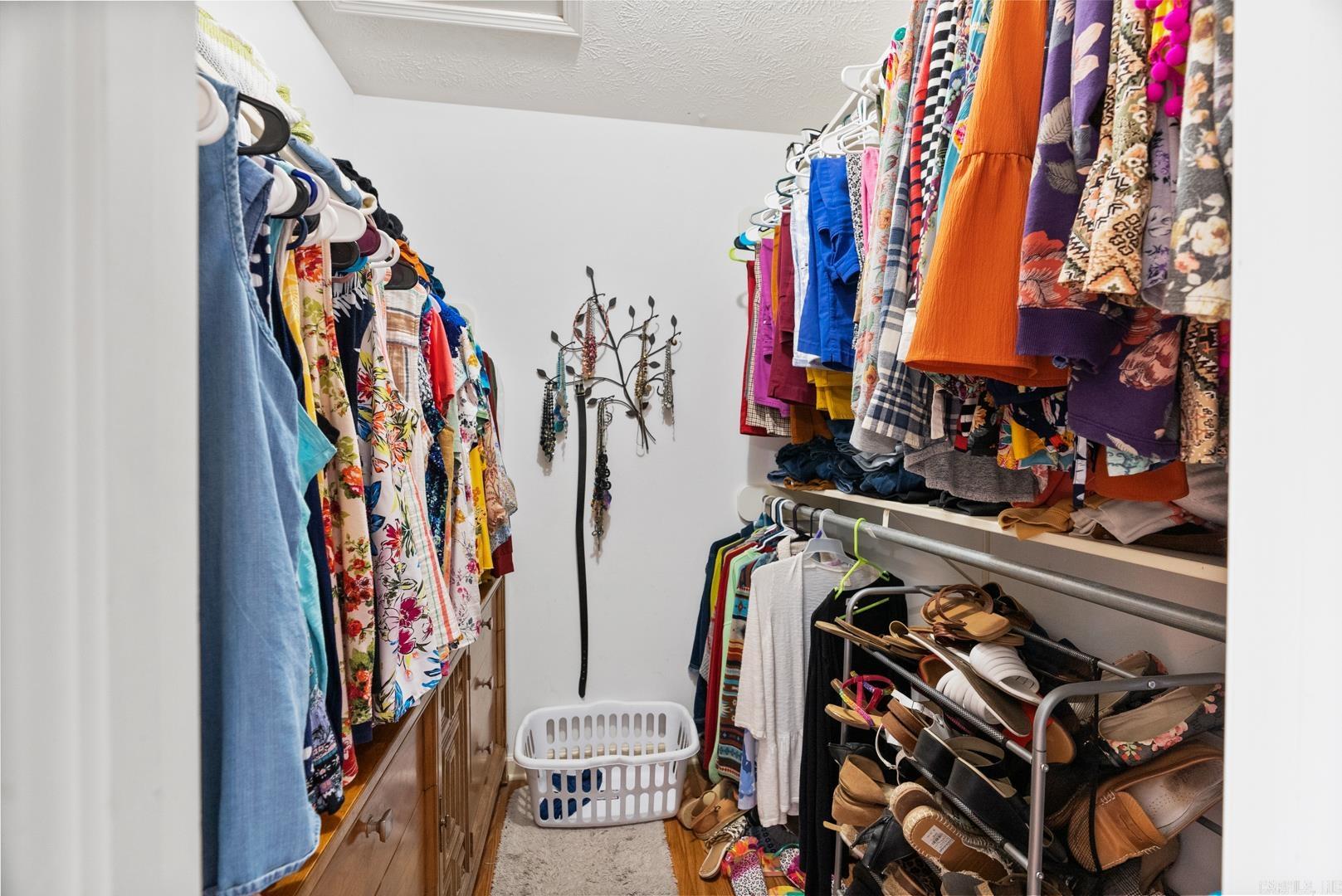 Saddlewood Acres - Residential