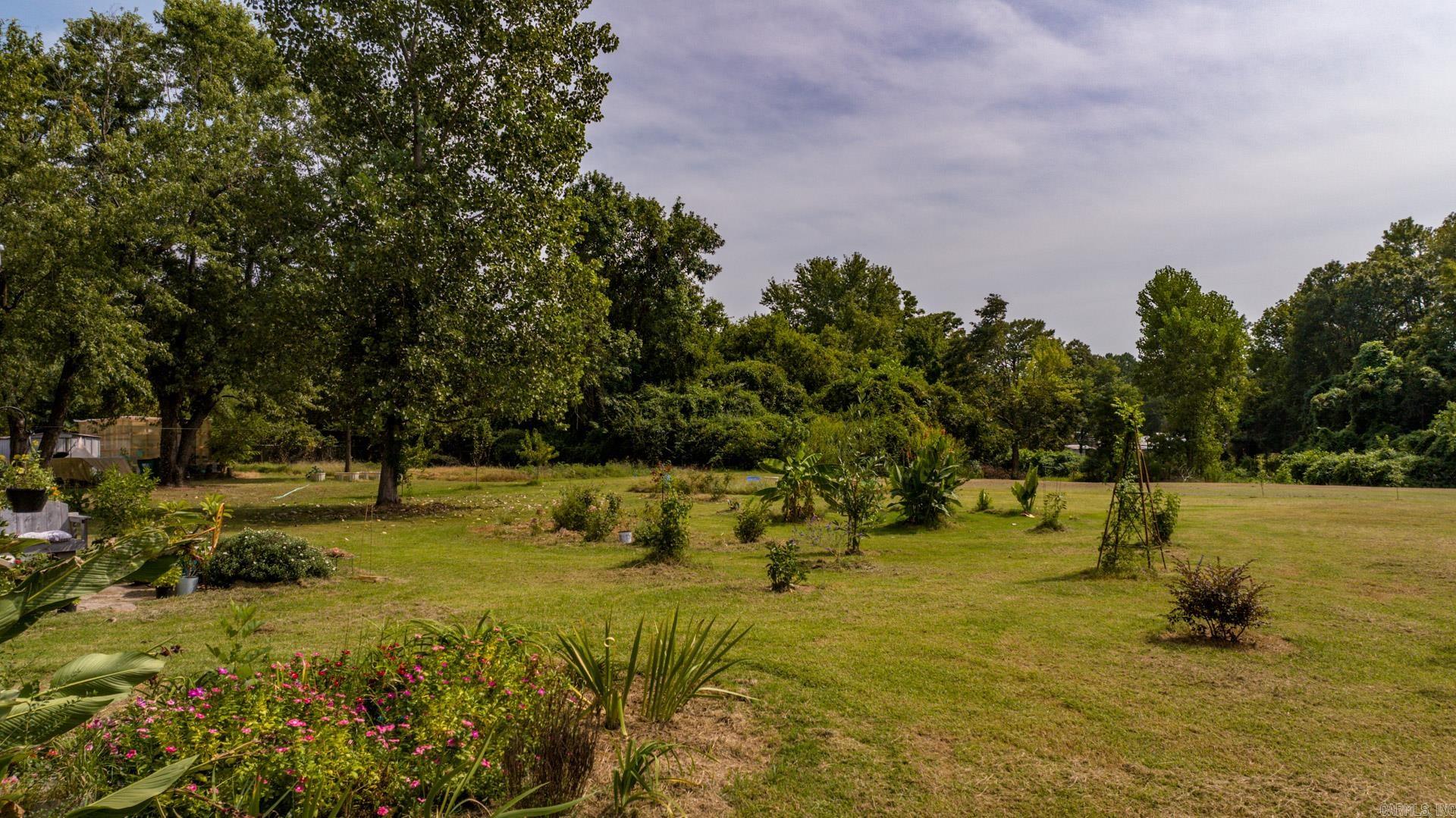 Saddlewood Acres - Residential