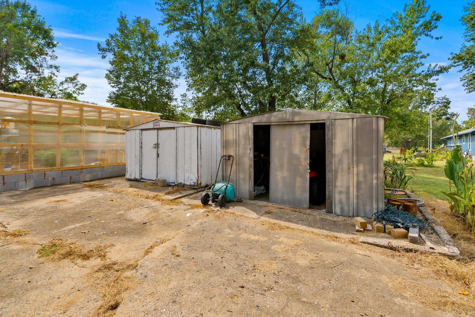 Saddlewood Acres - Residential