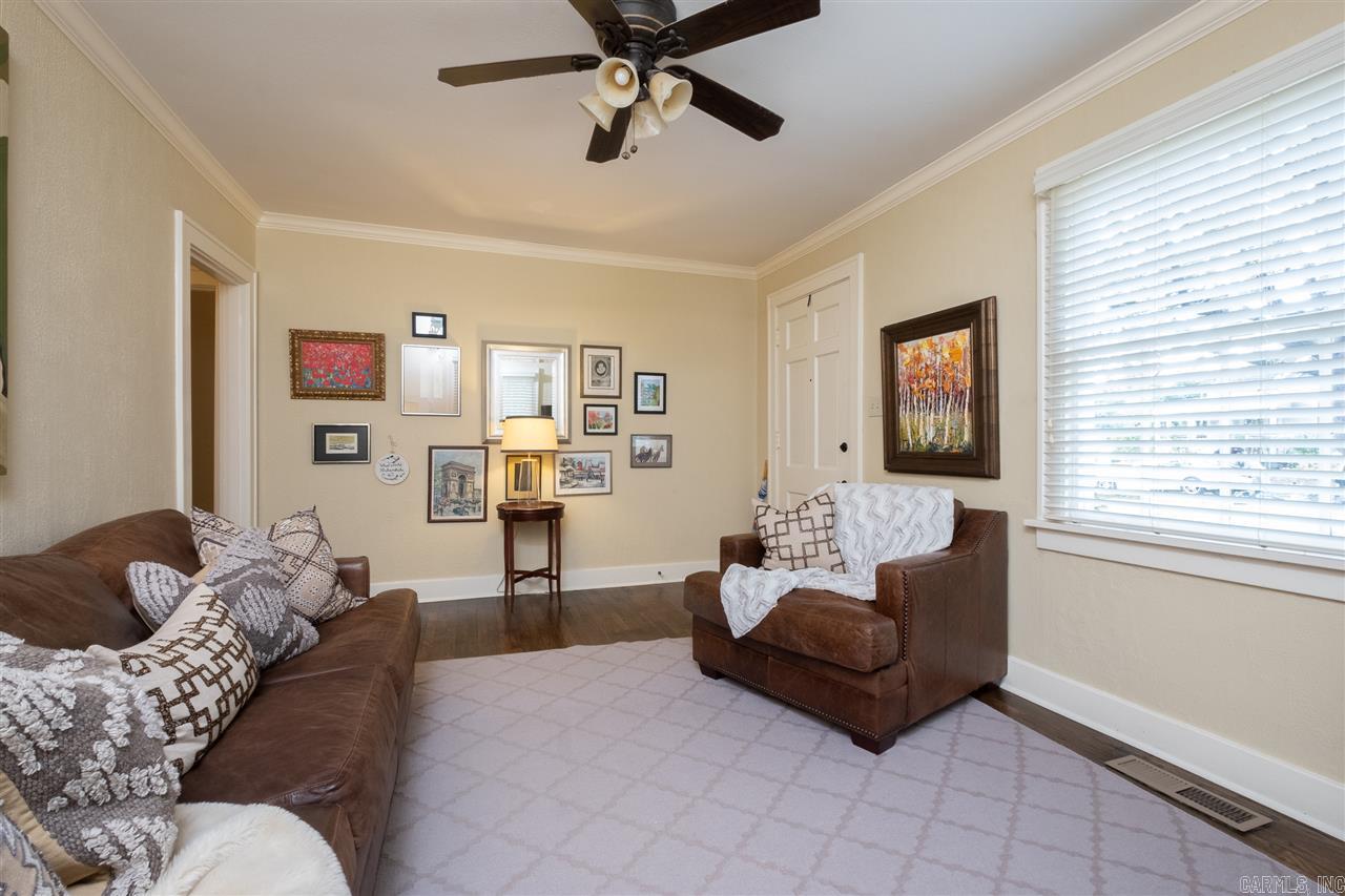 GLENDALE - Residential