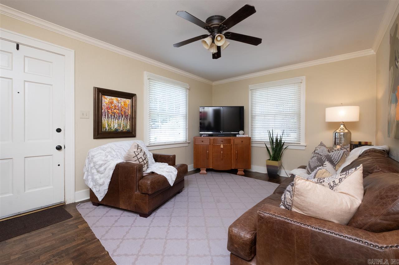 GLENDALE - Residential