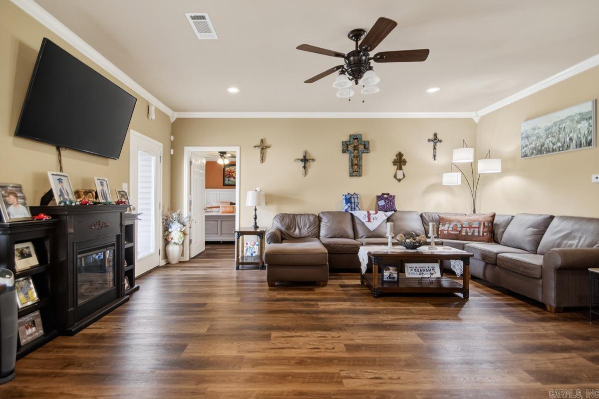 Olivia Estates - Residential