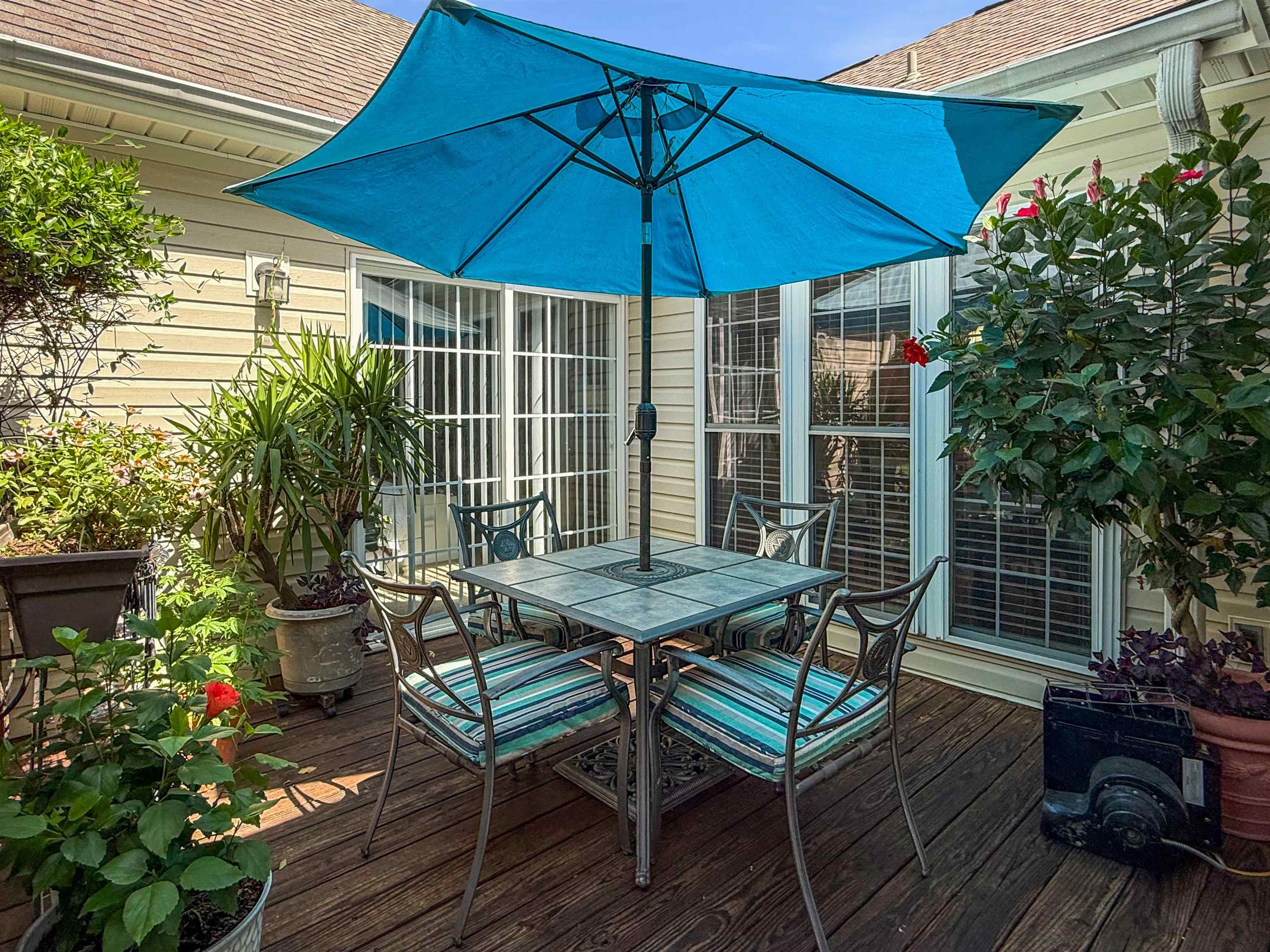 COUNTRY VILLAGE ESTATES - Residential