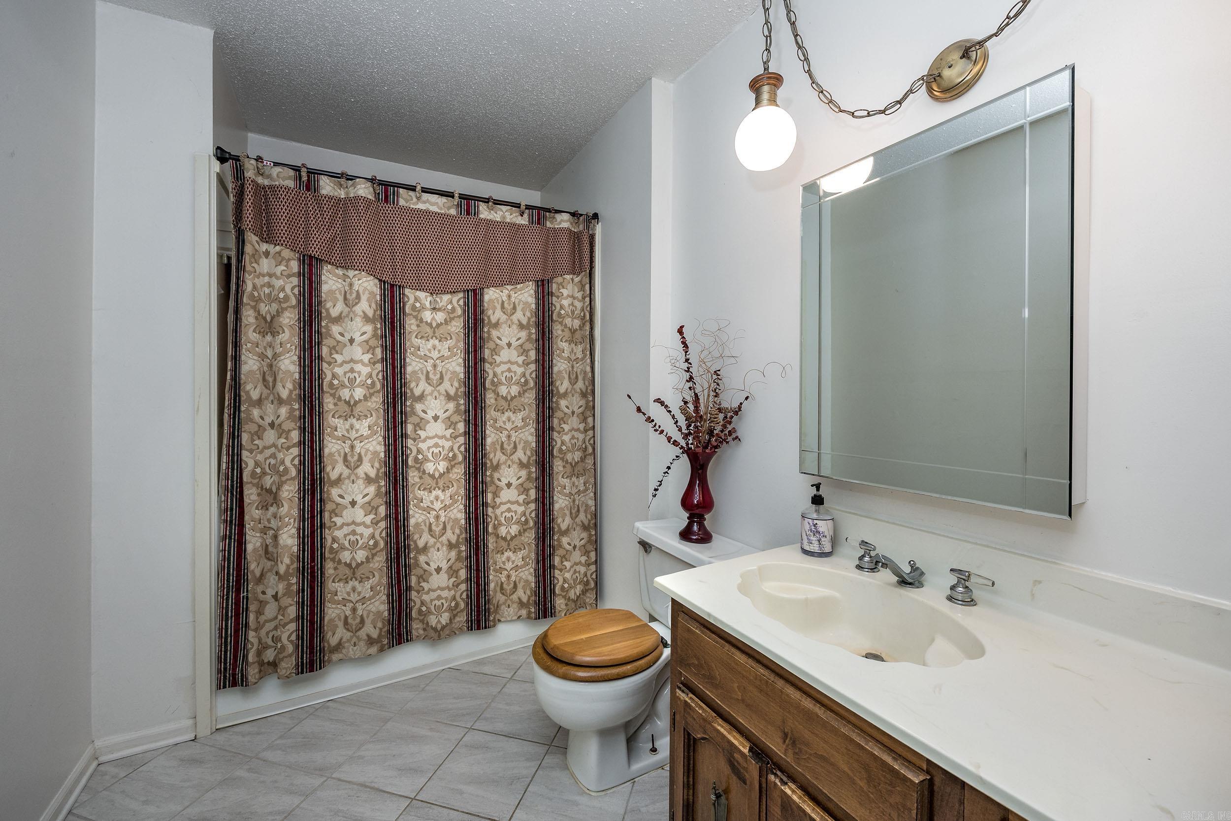 ARKANSAS RIVER TRACT - Residential