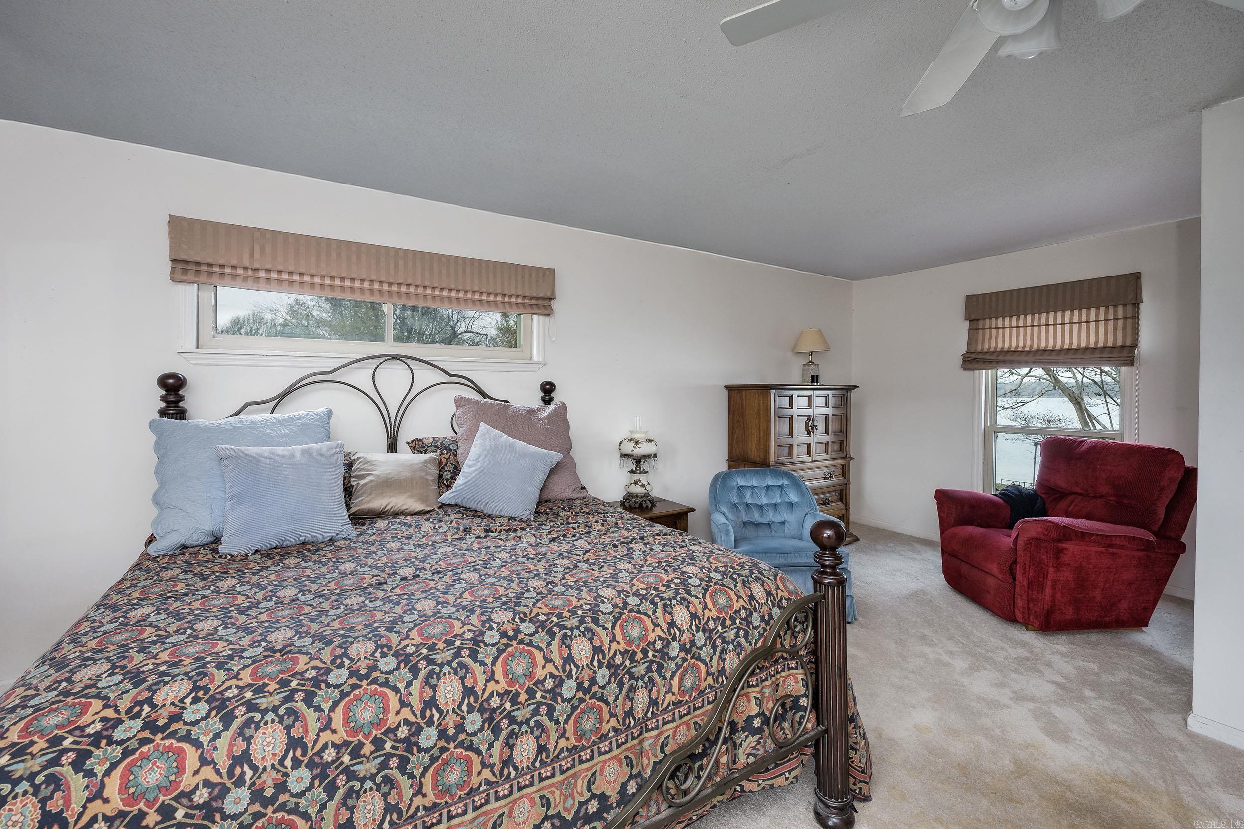 ARKANSAS RIVER TRACT - Residential