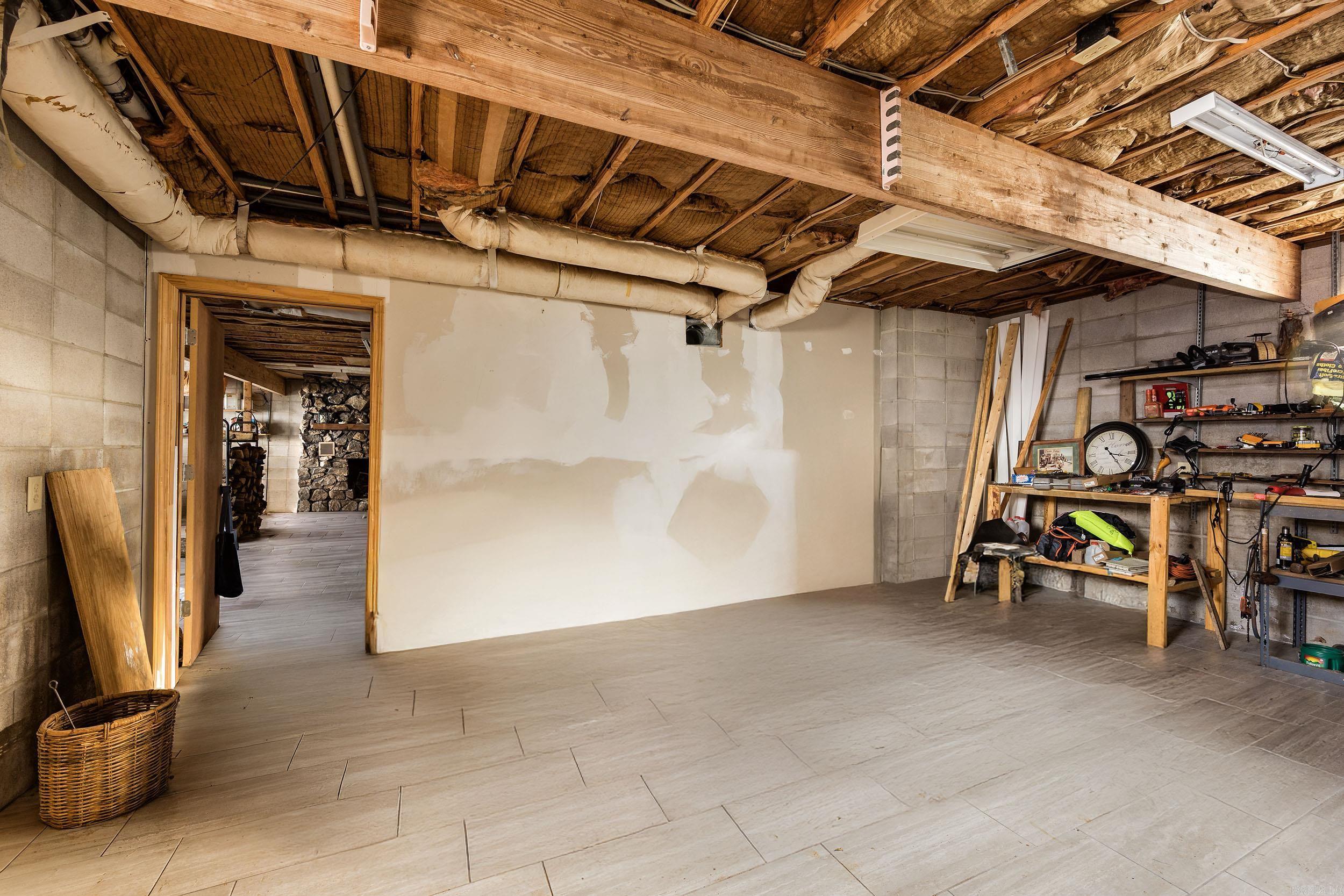 ARKANSAS RIVER TRACT - Residential