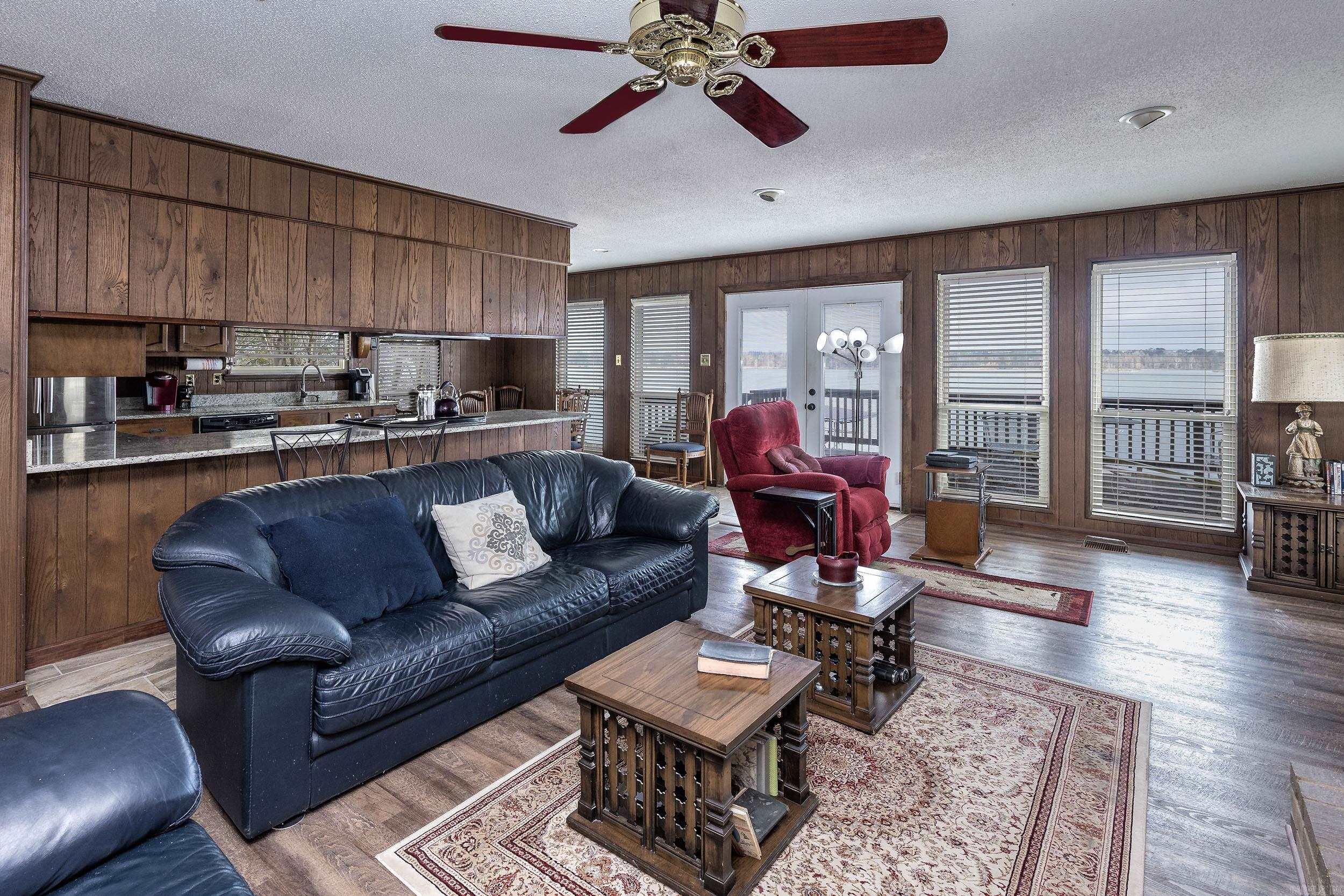 ARKANSAS RIVER TRACT - Residential