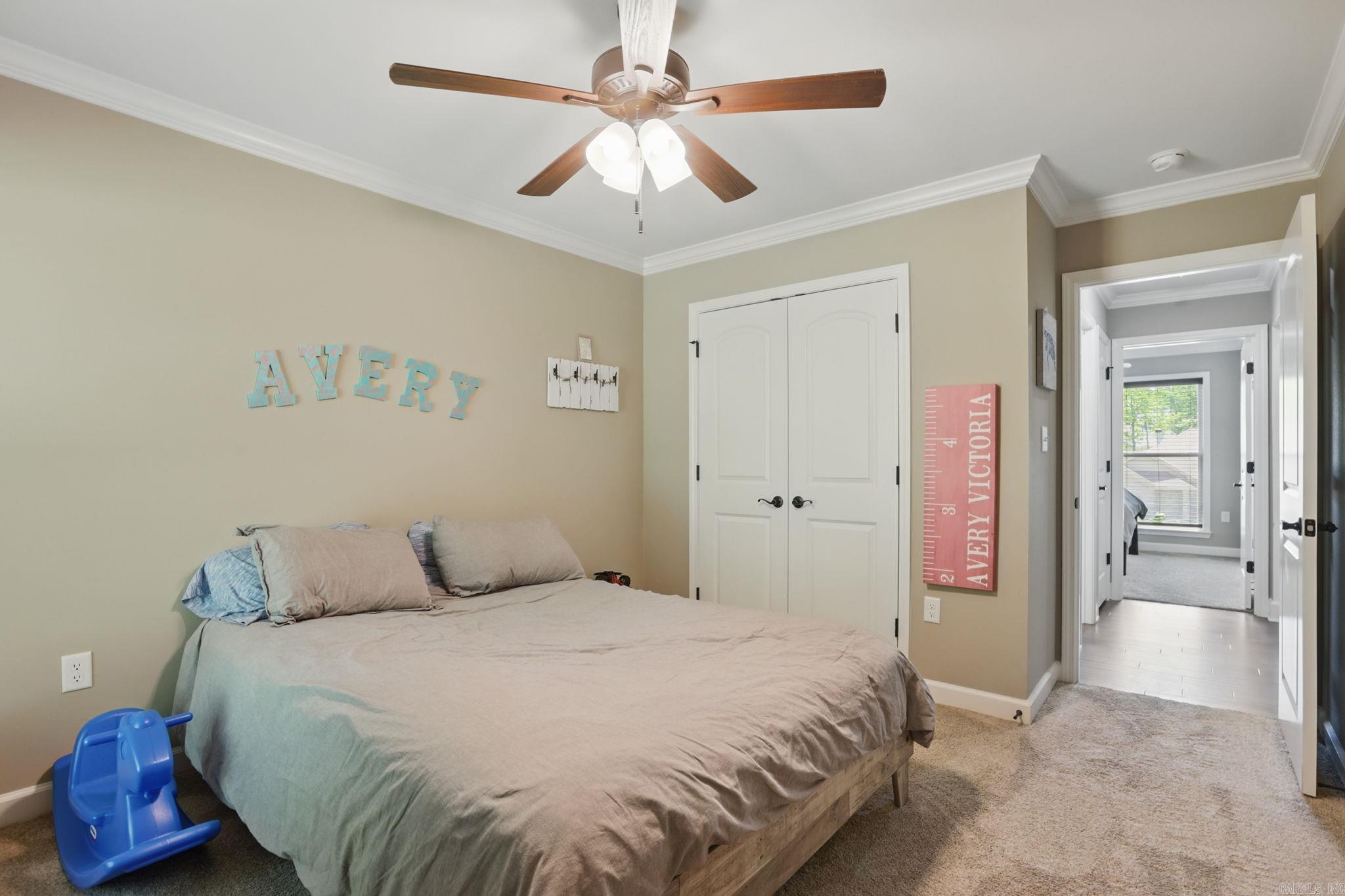 PINEWOOD ESTATES - Residential