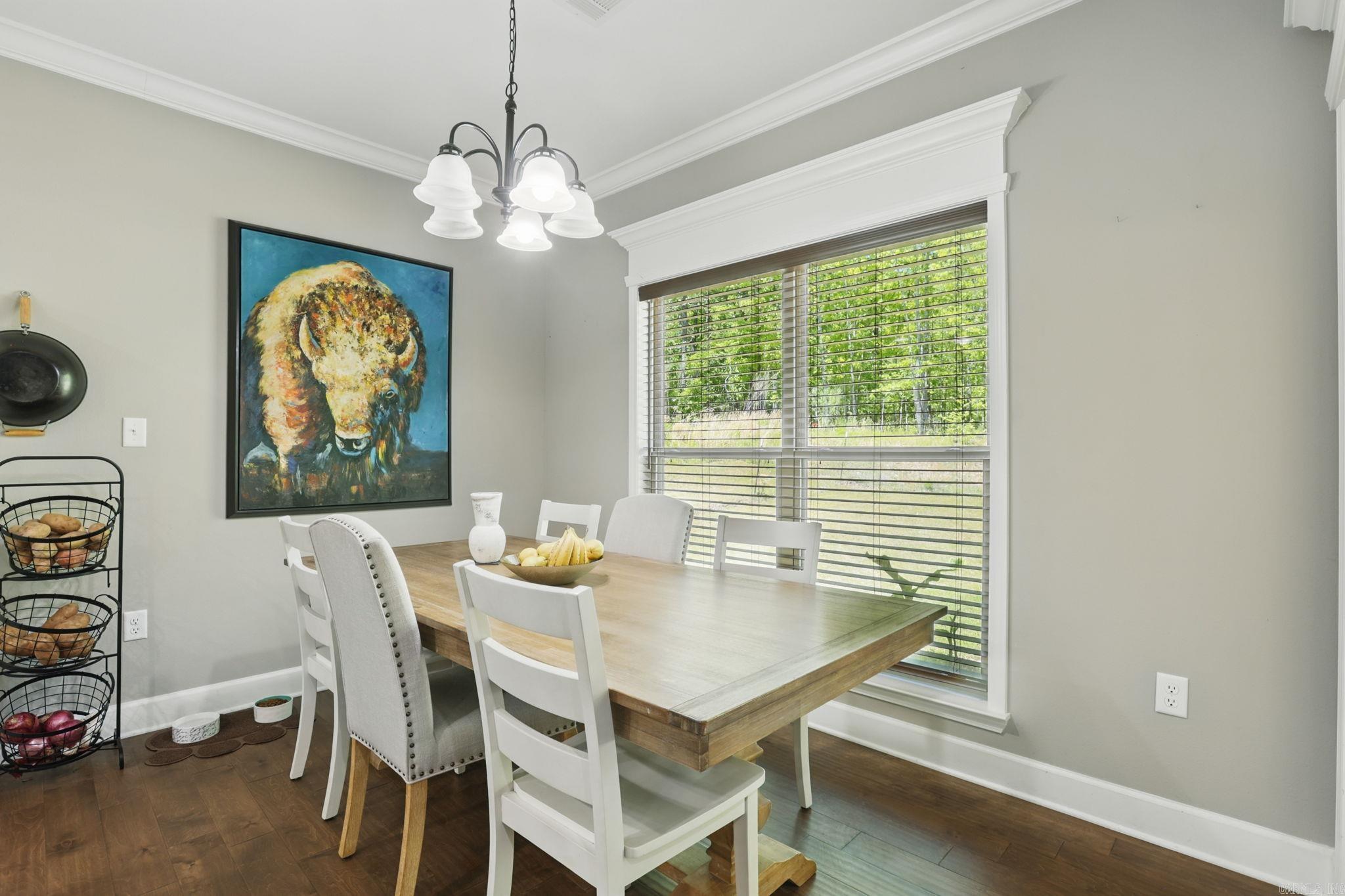 PINEWOOD ESTATES - Residential