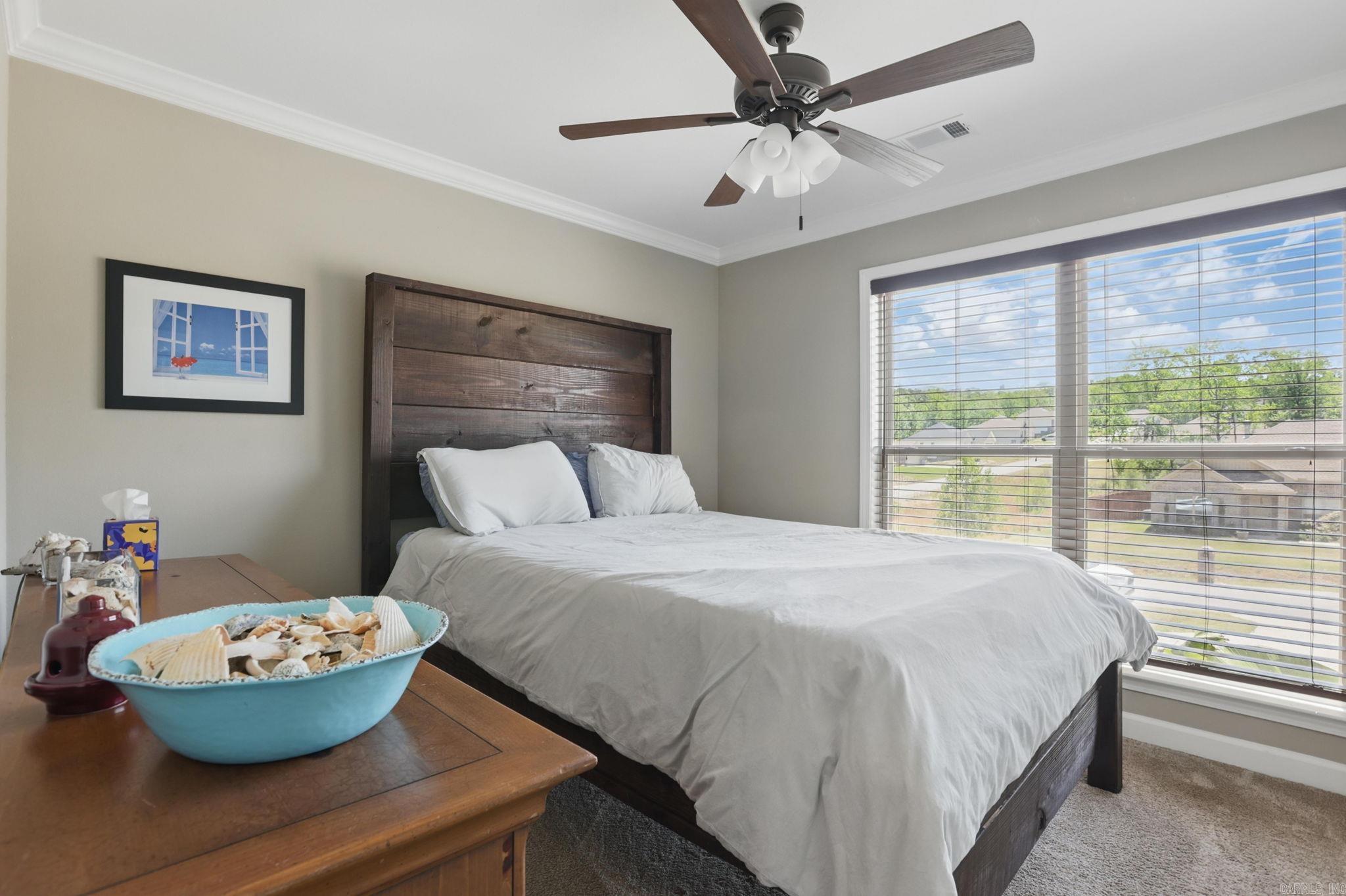PINEWOOD ESTATES - Residential