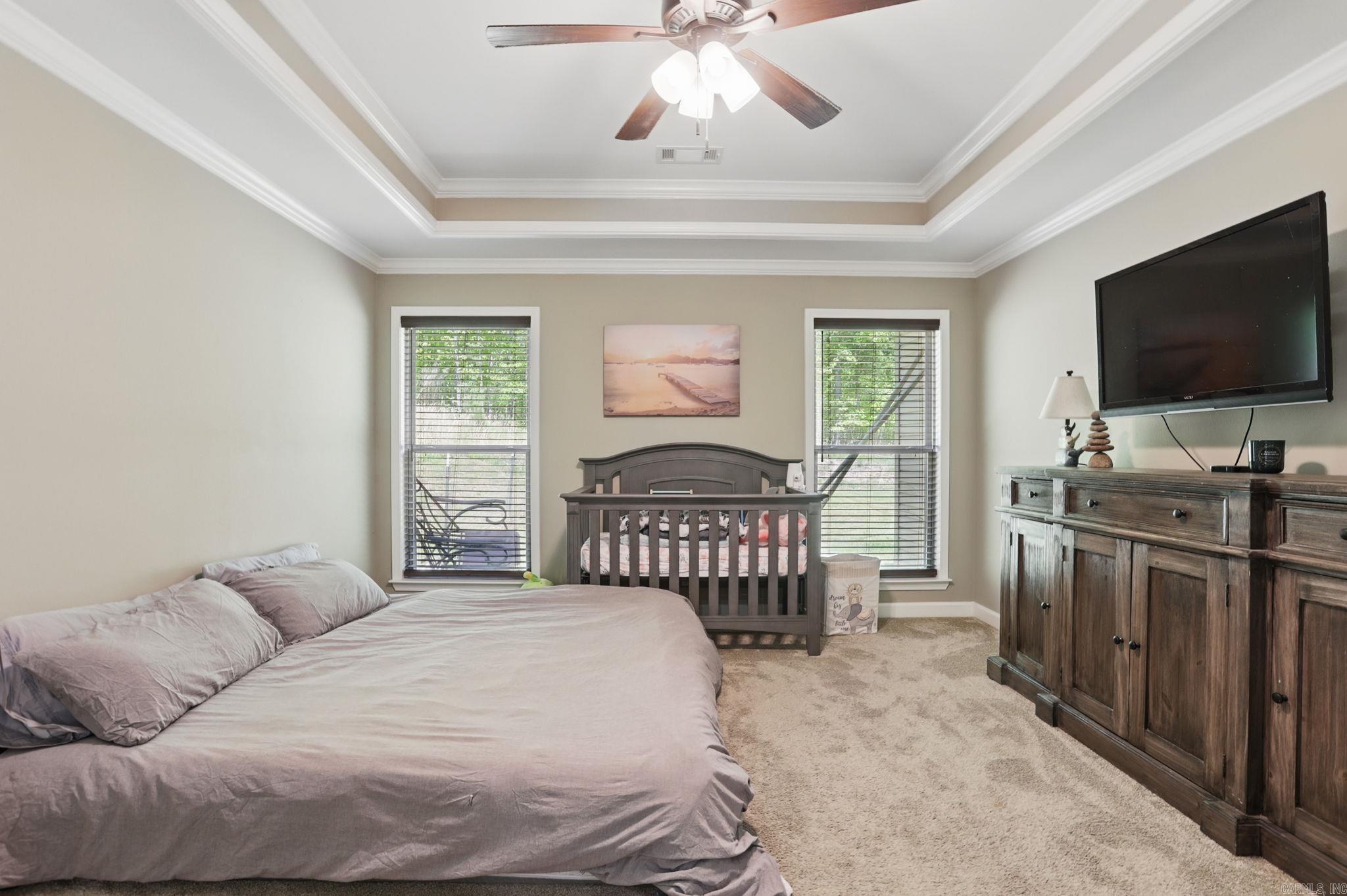 PINEWOOD ESTATES - Residential