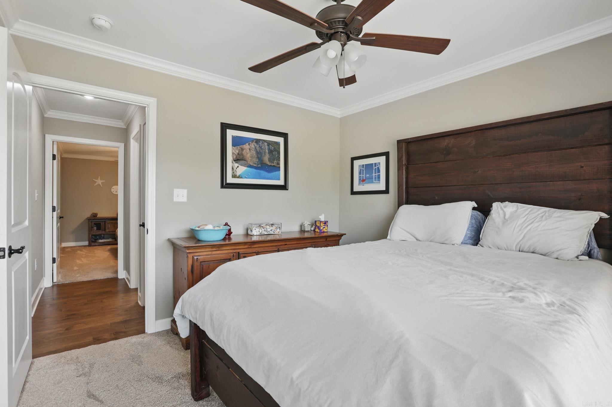 PINEWOOD ESTATES - Residential