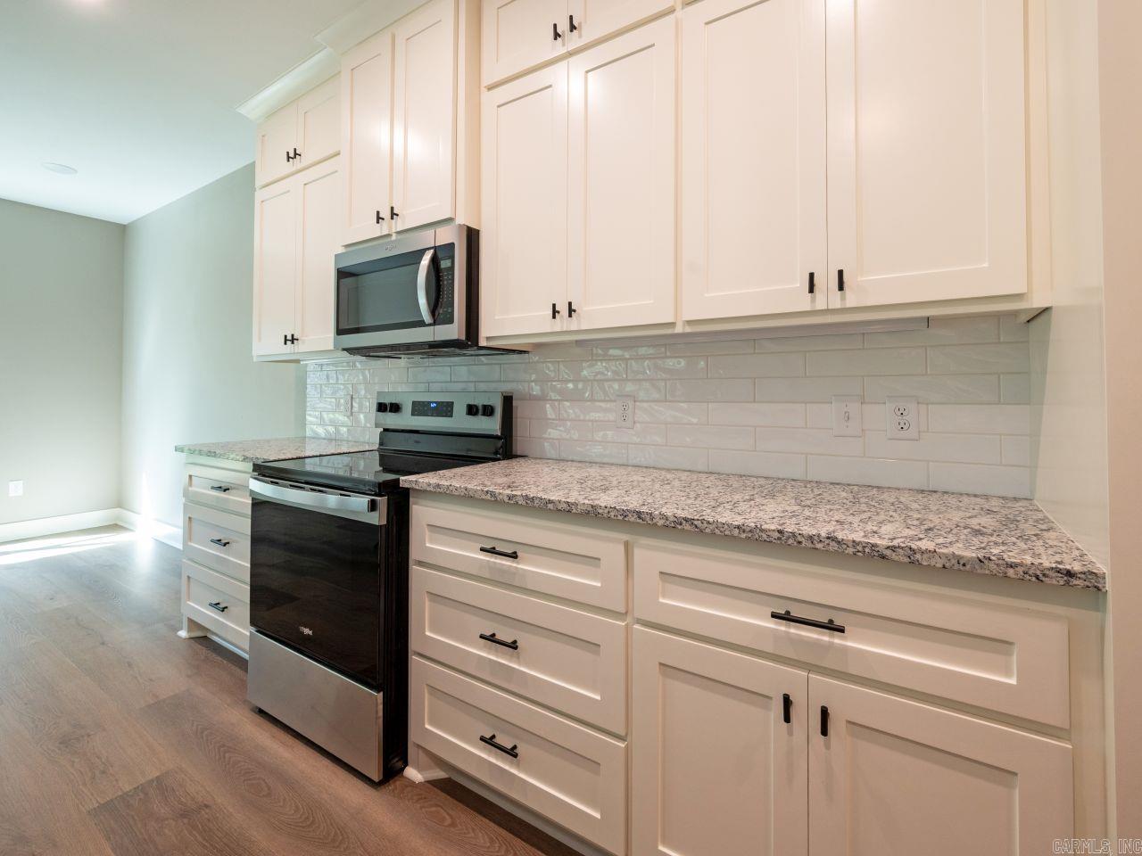 CARDINAL VALLEY - Residential